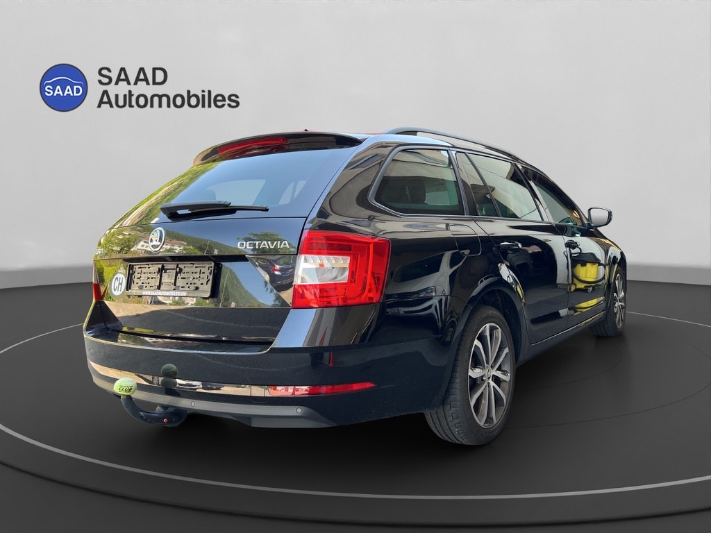 SKODA Octavia Combi 1.4 TSI Style DSG-image-5