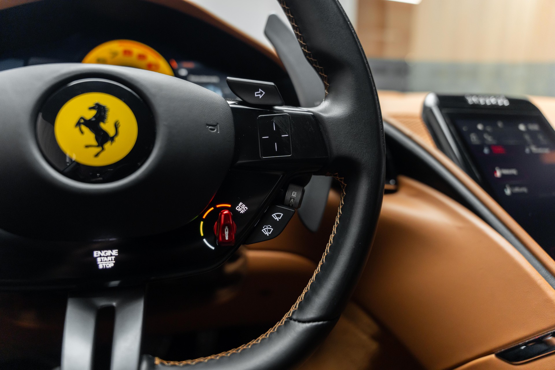 FERRARI Roma 3.9 V8 T-image-20