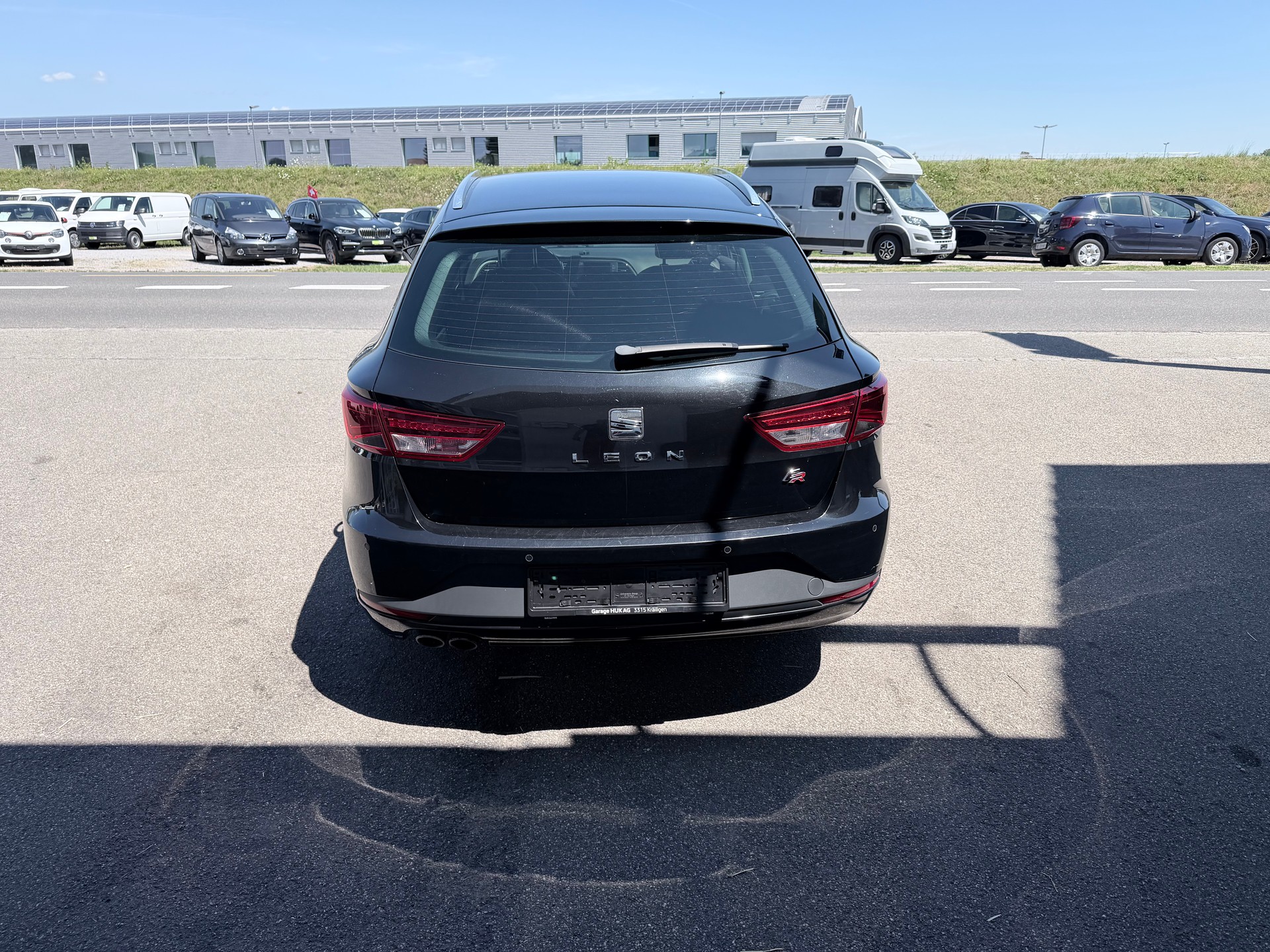 SEAT Leon ST 2.0 TDI FR Line DSG+++FRISCH AB MFK+++-showroom-element-2