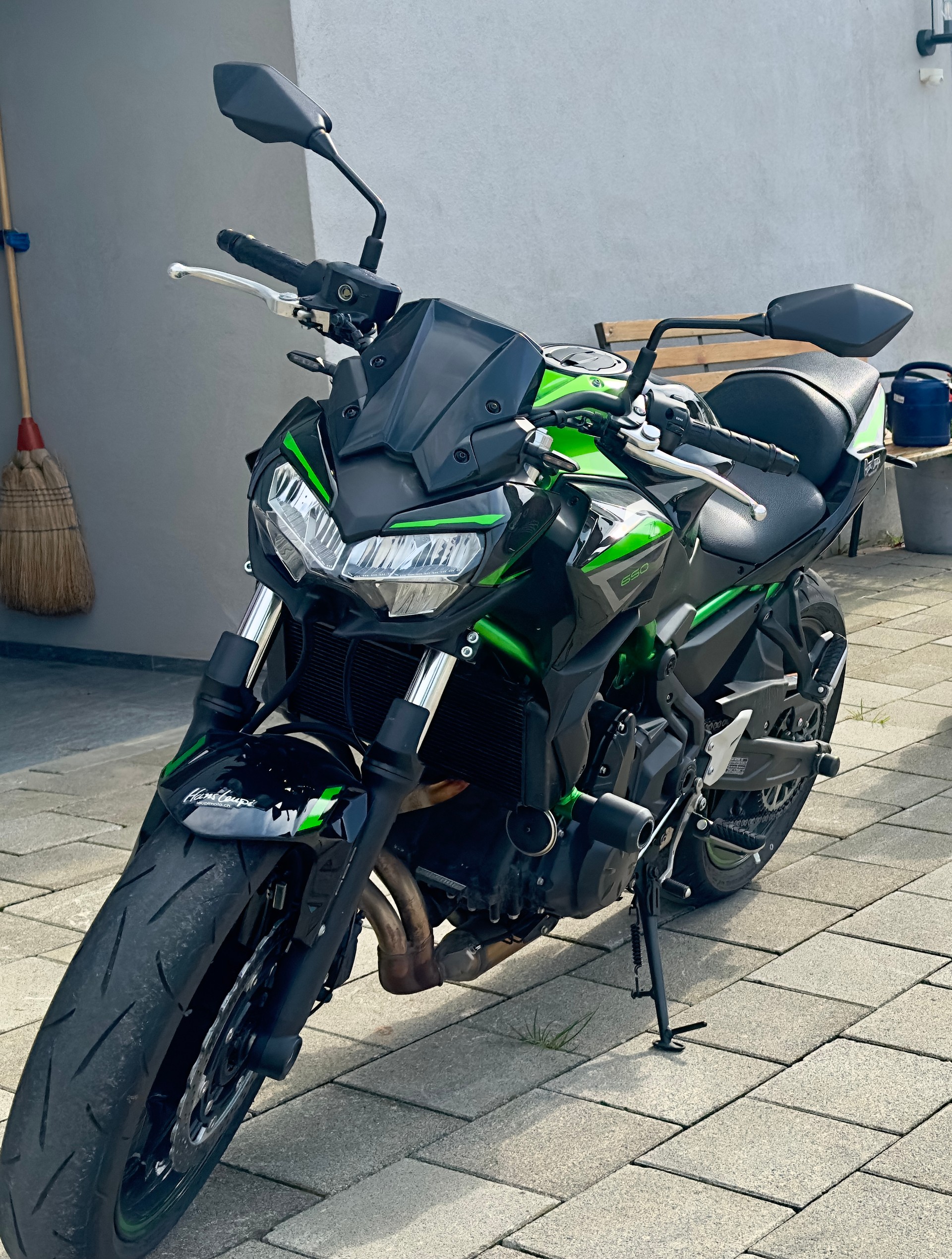 KAWASAKI Z 650-image-1