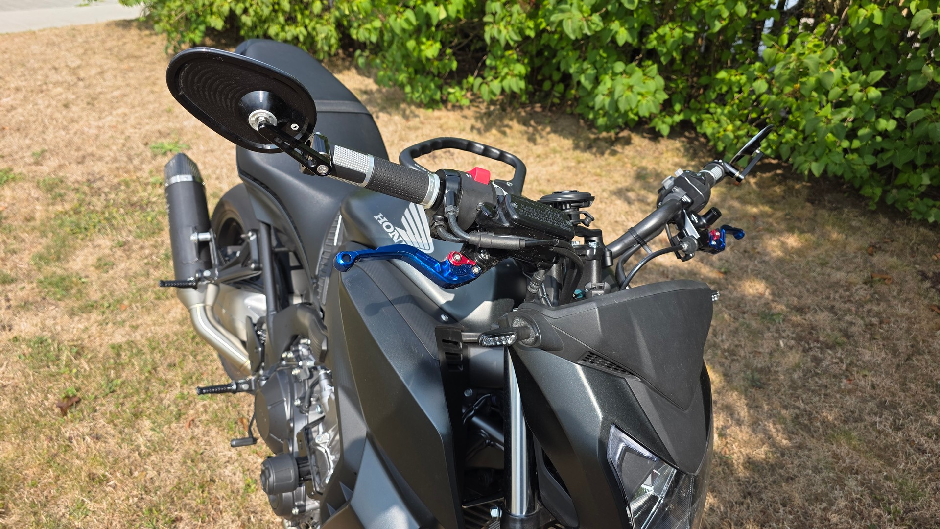 HONDA CB 650 F ABS-image-9