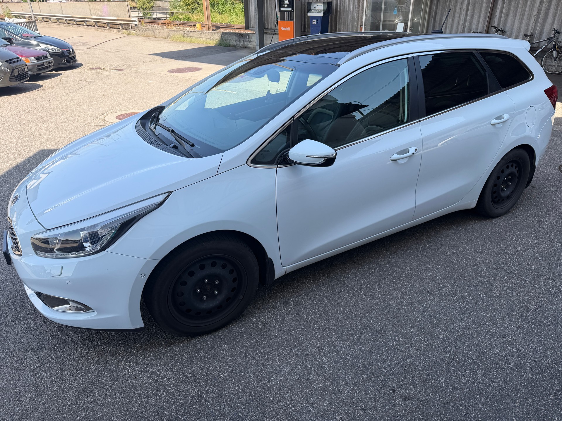KIA Cee'd Sportswagon 1.6 CRDi Trend Automat