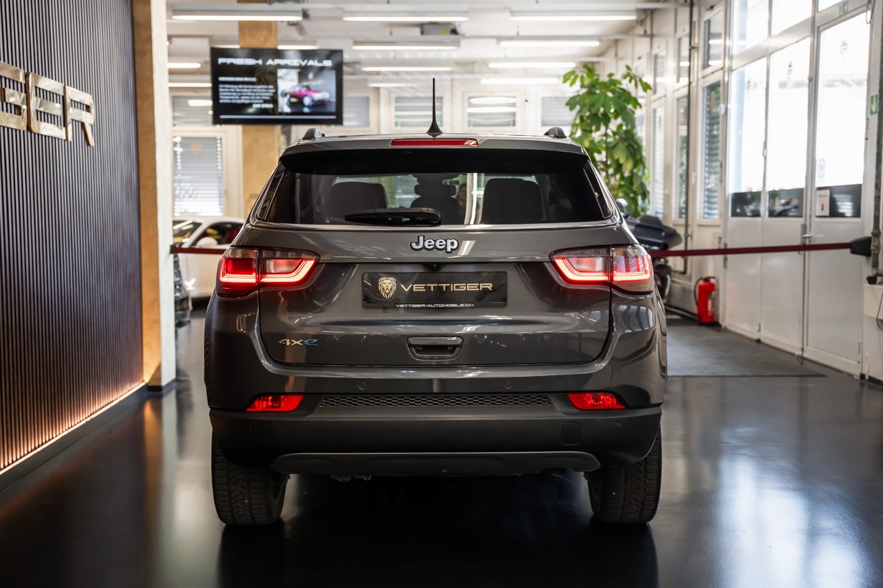 JEEP Compass 1.3 T PHEV Swiss Limited AWD-image-4