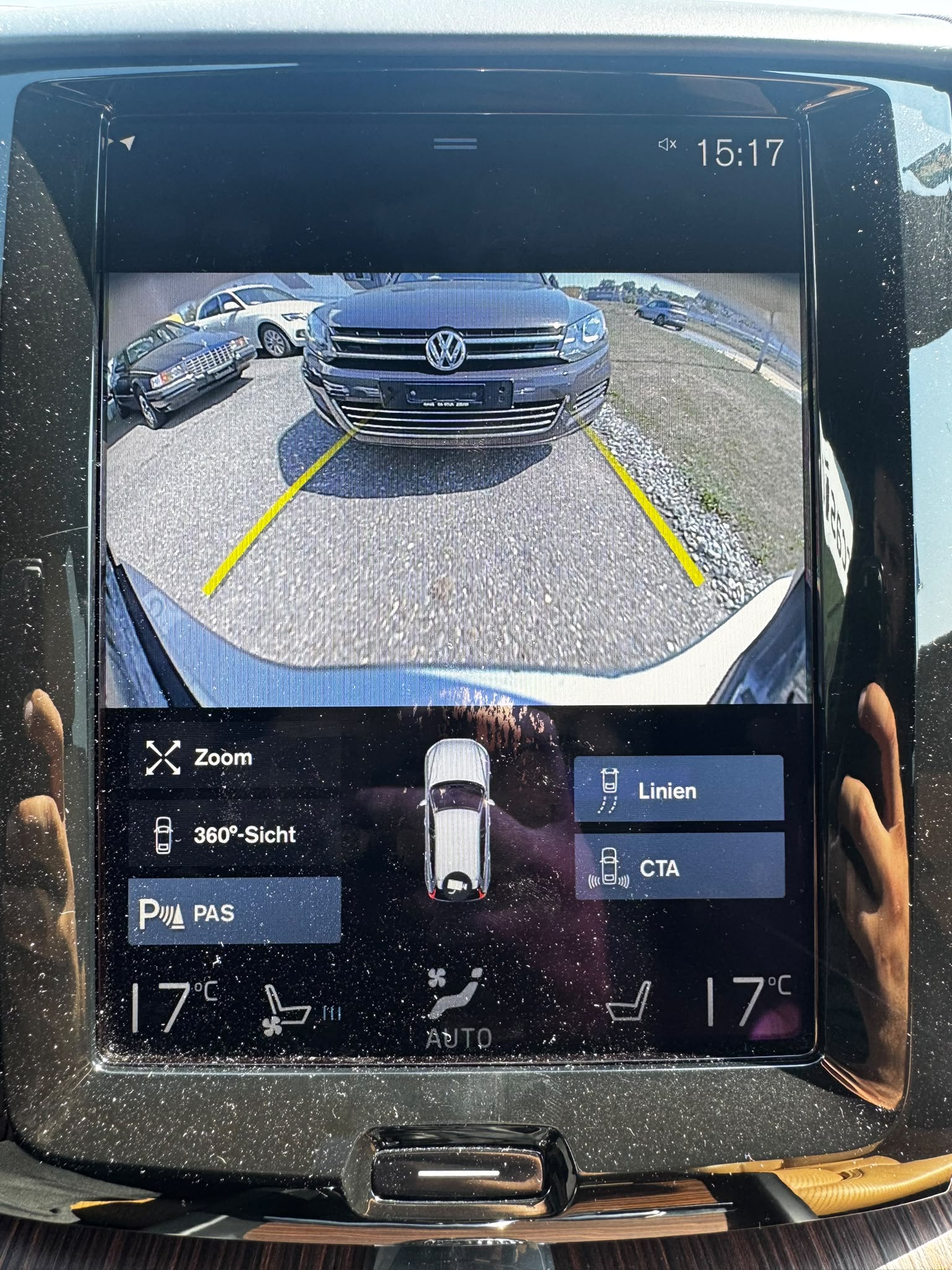 VOLVO XC60 D5 AWD Inscription Geartronic-image-14
