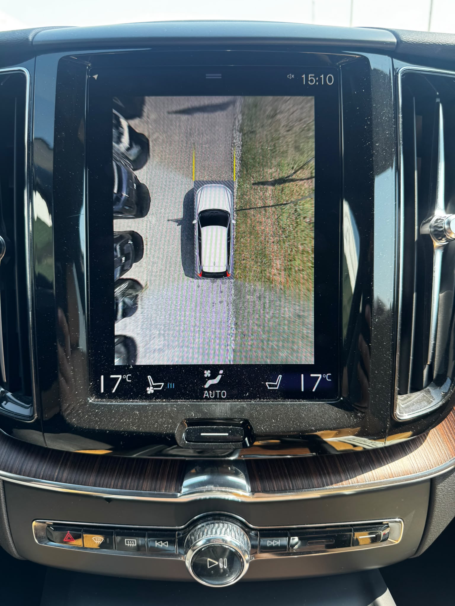 VOLVO XC60 D5 AWD Inscription Geartronic-image-13