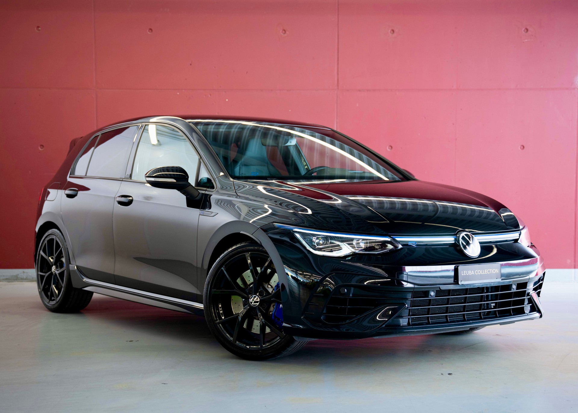 VW Golf 2.0 TSI R DSG 4Motion R 20 Years (1st hand, Swiss car, fantastic condition, full service history, Akrapovic)