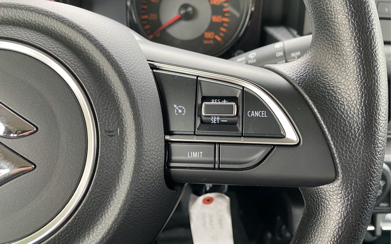 SUZUKI JIMNY 1.5 HORIZON EDITION 4x4 | 2 PLATZER | MANUEL-image-22