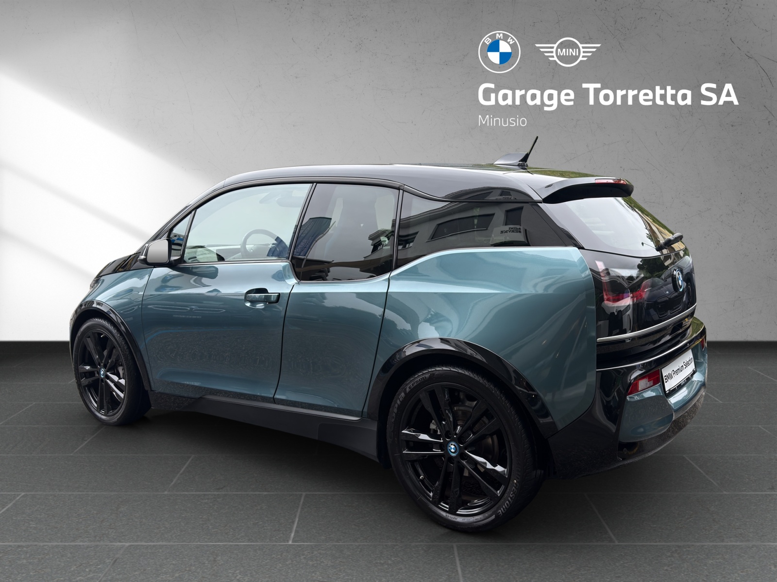BMW i3s (120Ah)-showroom-element-2