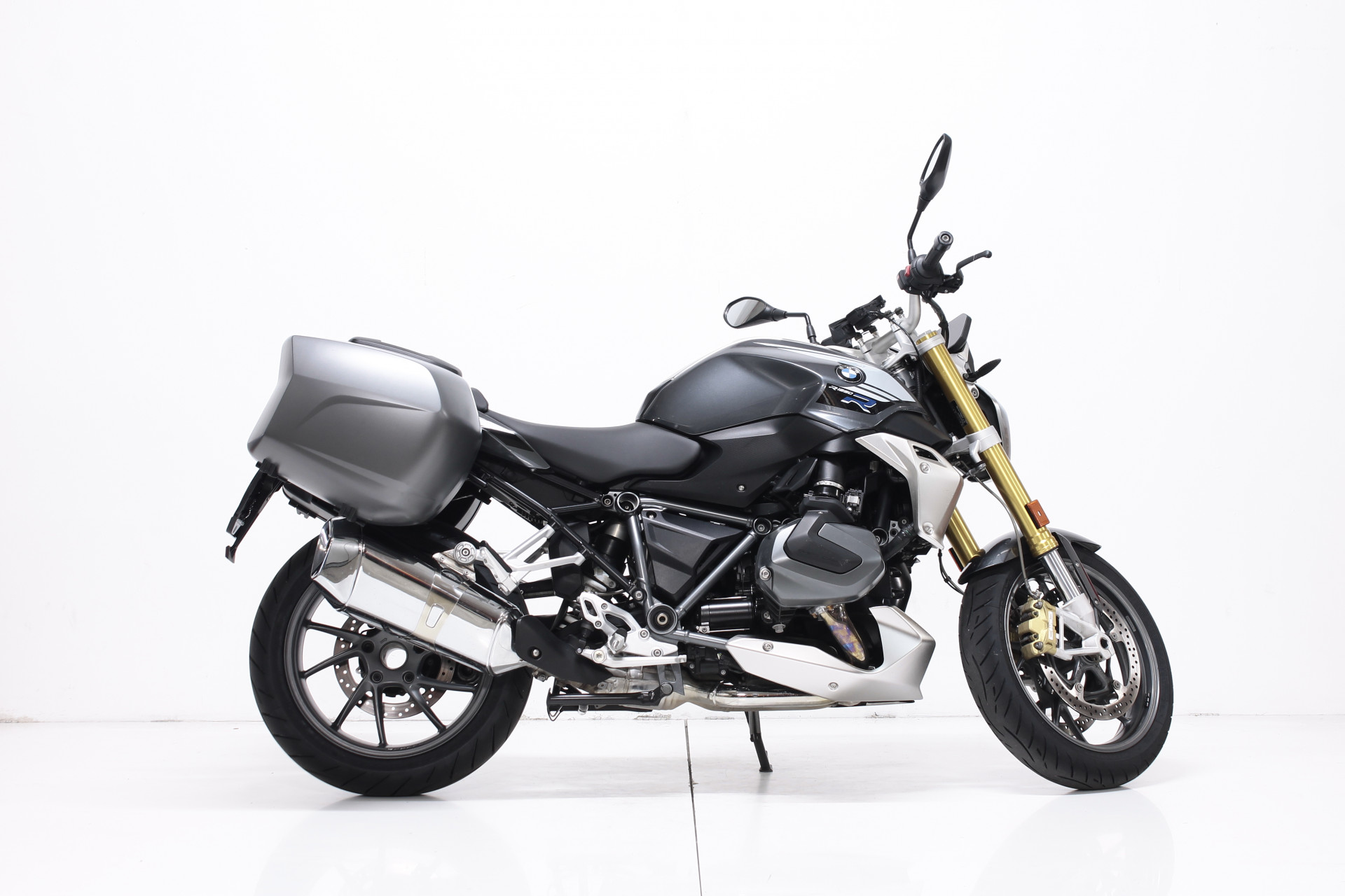 BMW R 1250 R Exclusive-image-1
