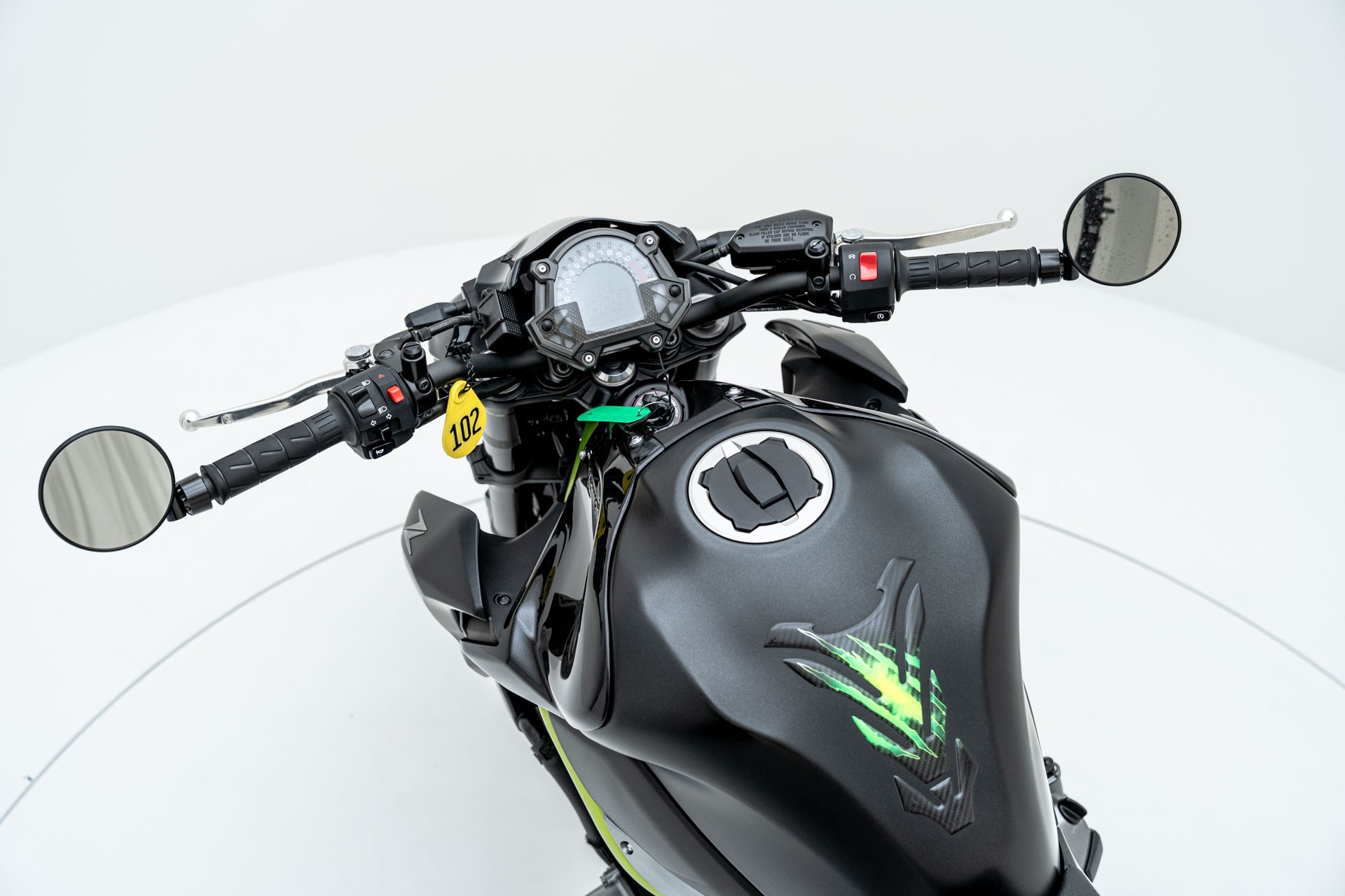 KAWASAKI Z 900-image-7