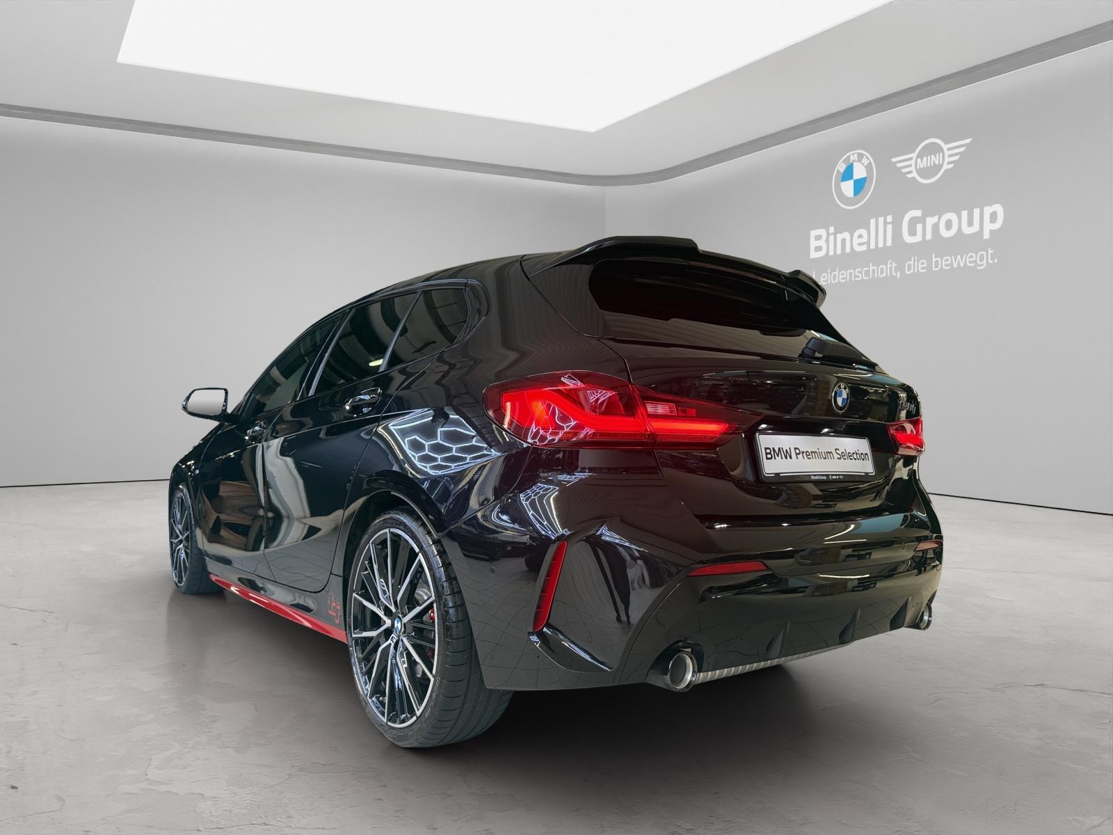 BMW 128ti-showroom-element-2