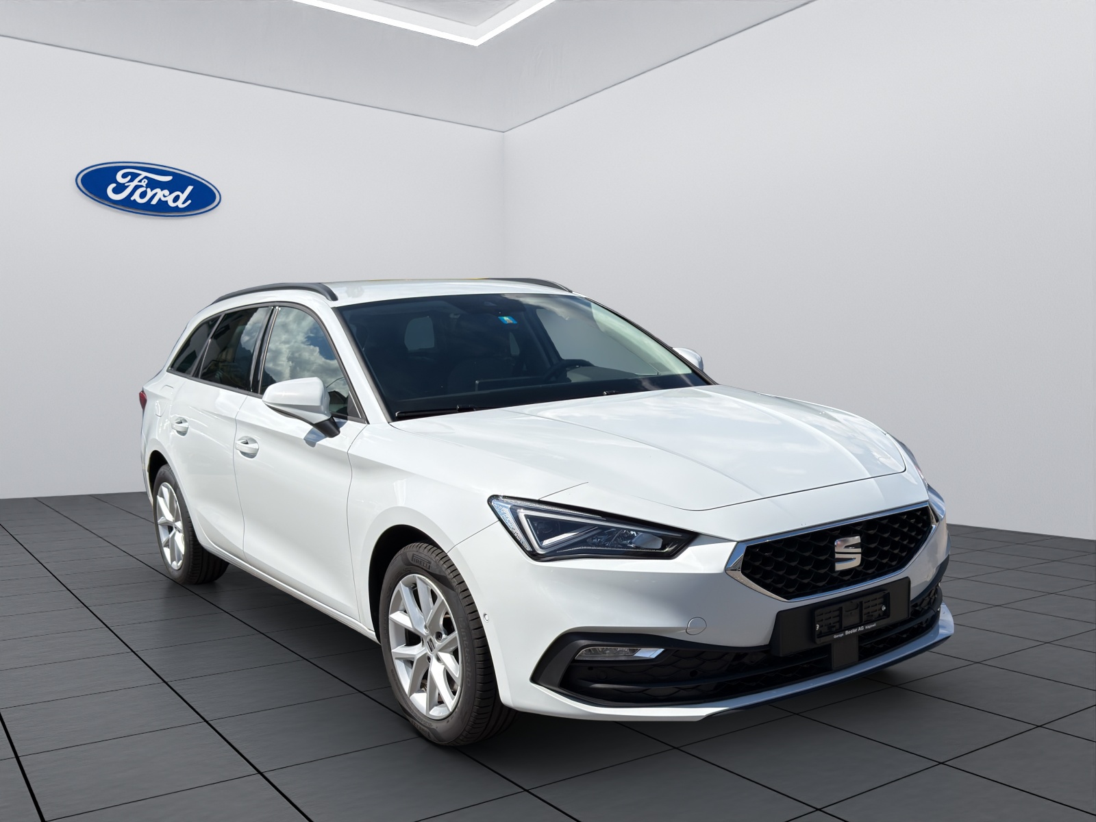 SEAT Leon ST 2.0 TDI Style DSG-showroom-element-2