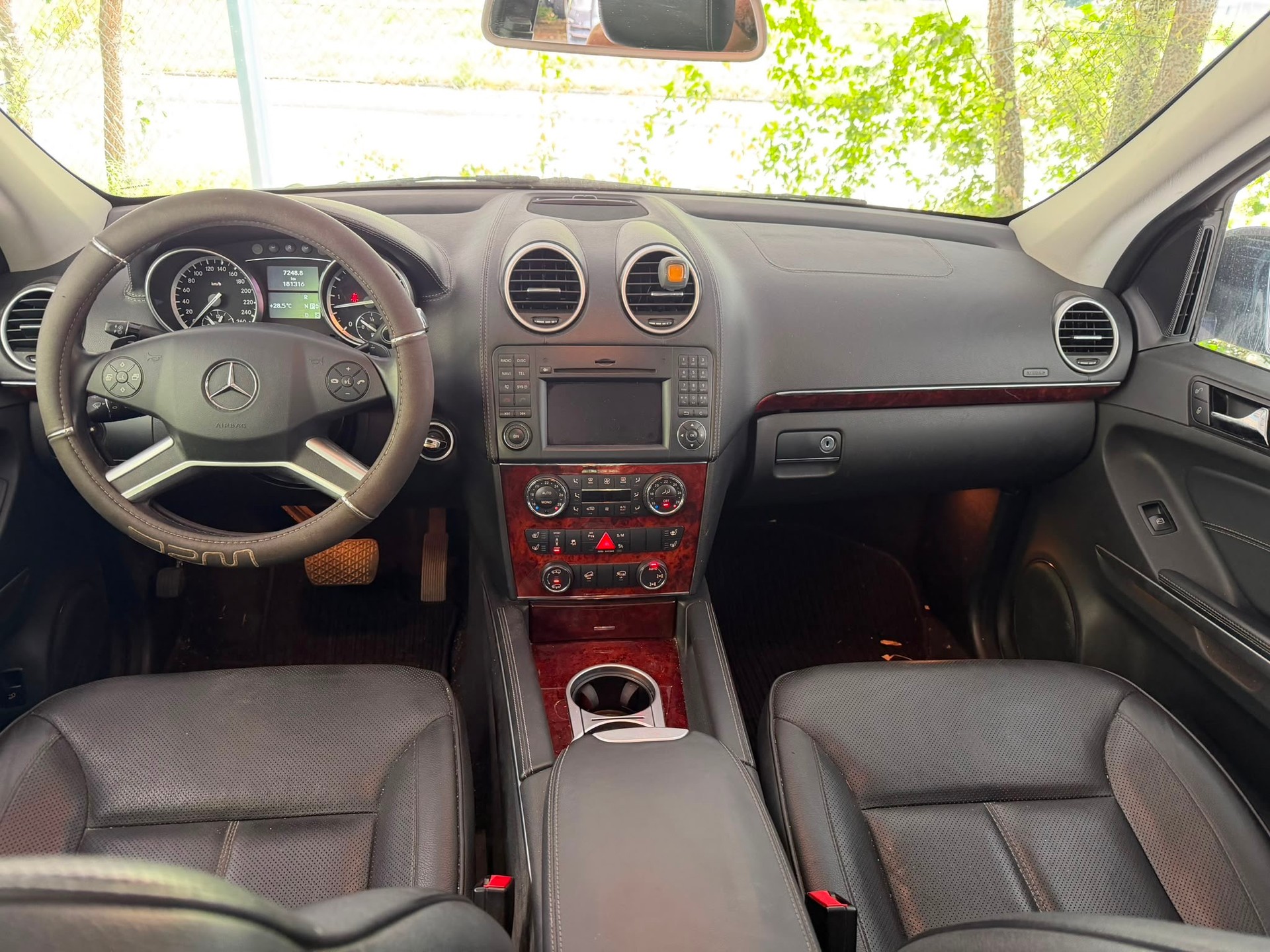 MERCEDES-BENZ GL 350 CDI BlueEfficiency 4Matic 7G-Tronic-image-6