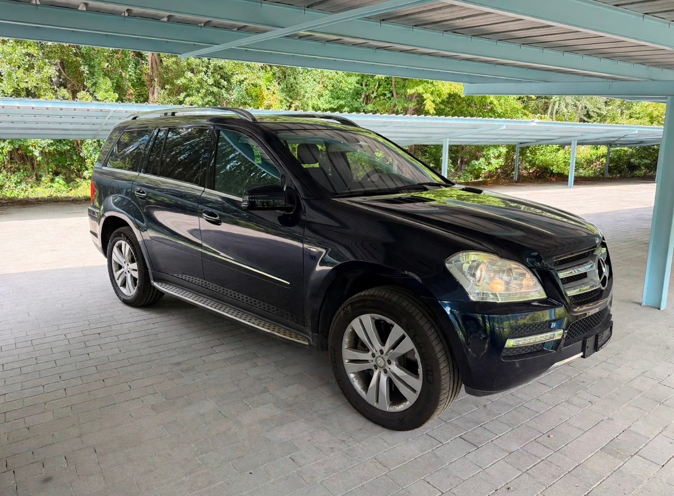 MERCEDES-BENZ GL 350 CDI BlueEfficiency 4Matic 7G-Tronic-showroom-element-2