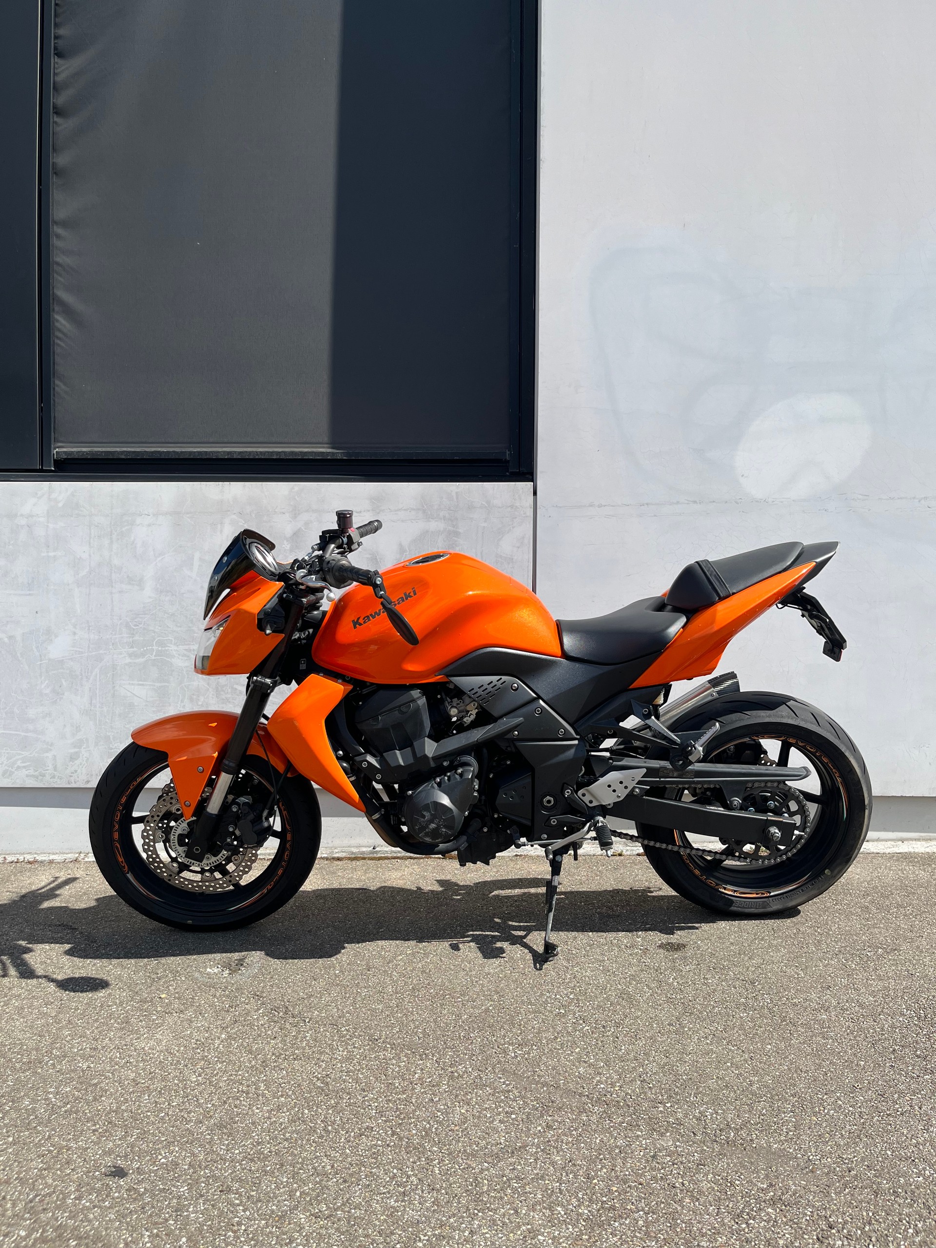 KAWASAKI Z 750-image-1