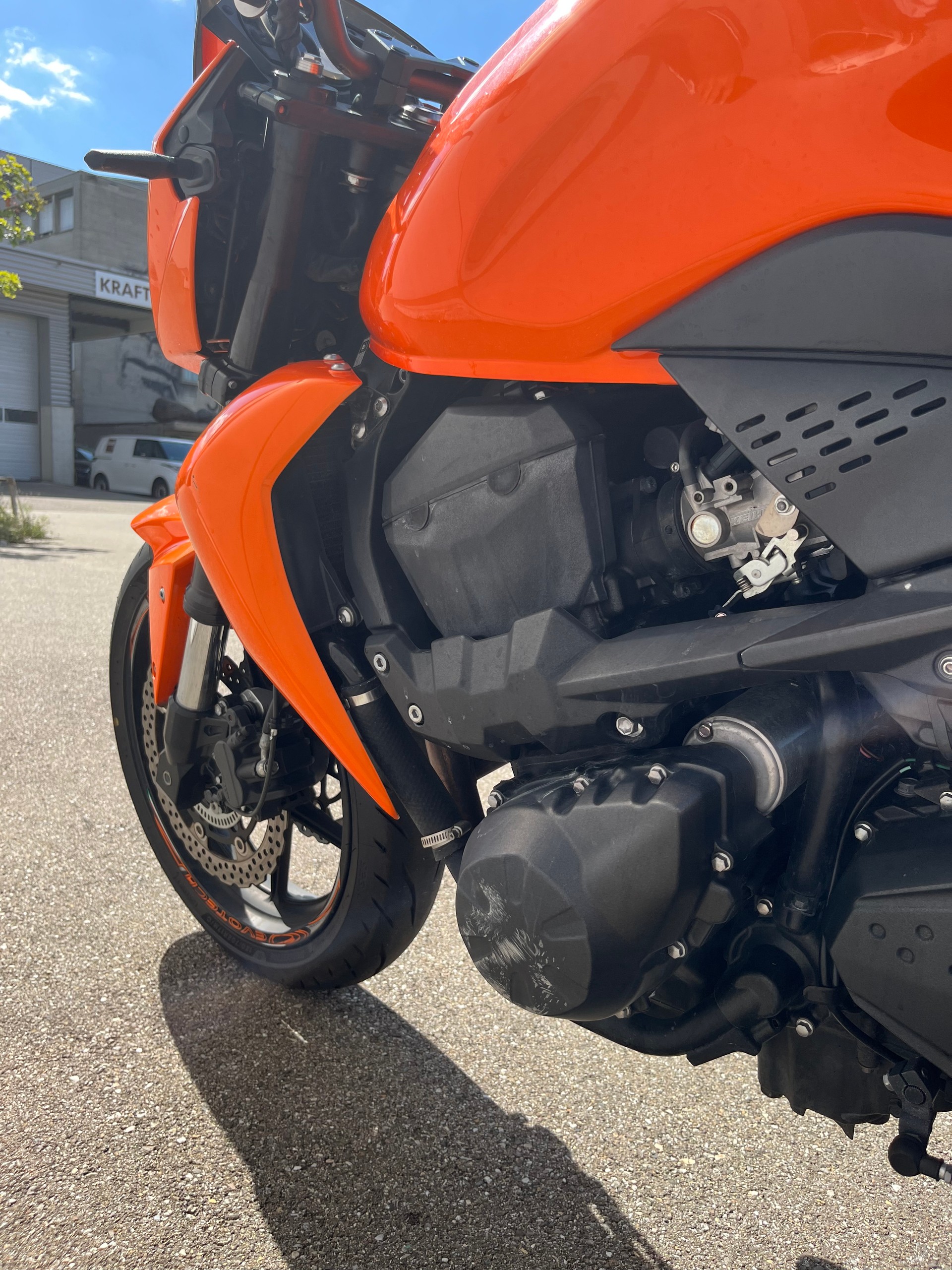 KAWASAKI Z 750-image-8