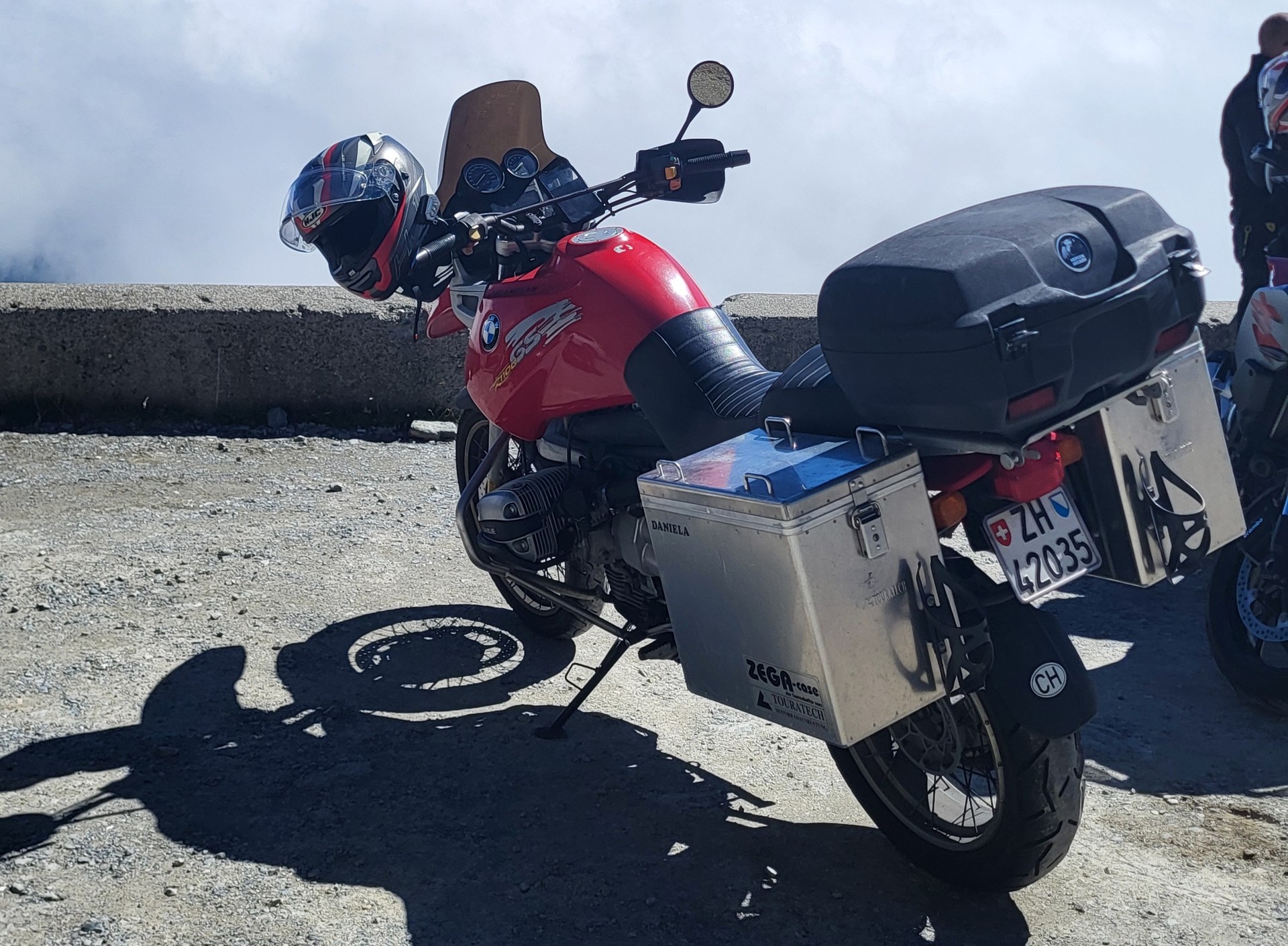 BMW R 1100 GS-image-0