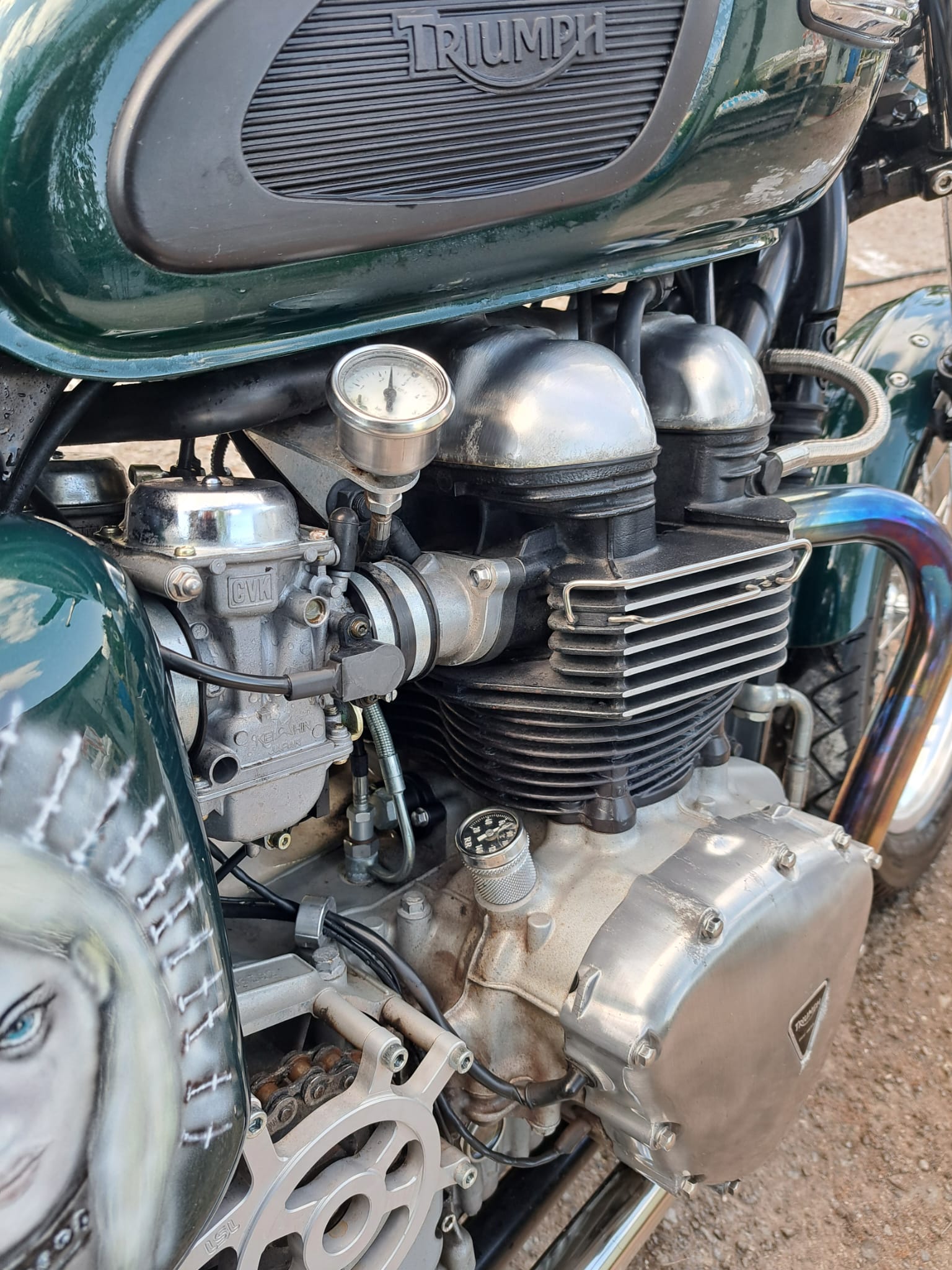 TRIUMPH Thruxton 900-image-7