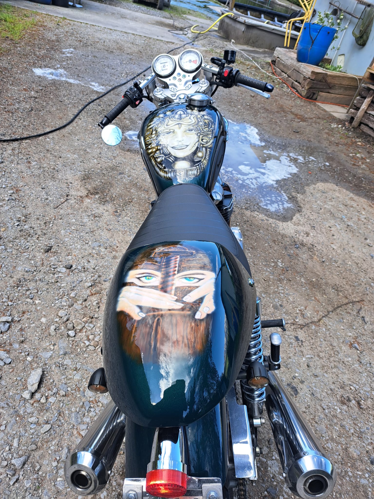 TRIUMPH Thruxton 900-image-6