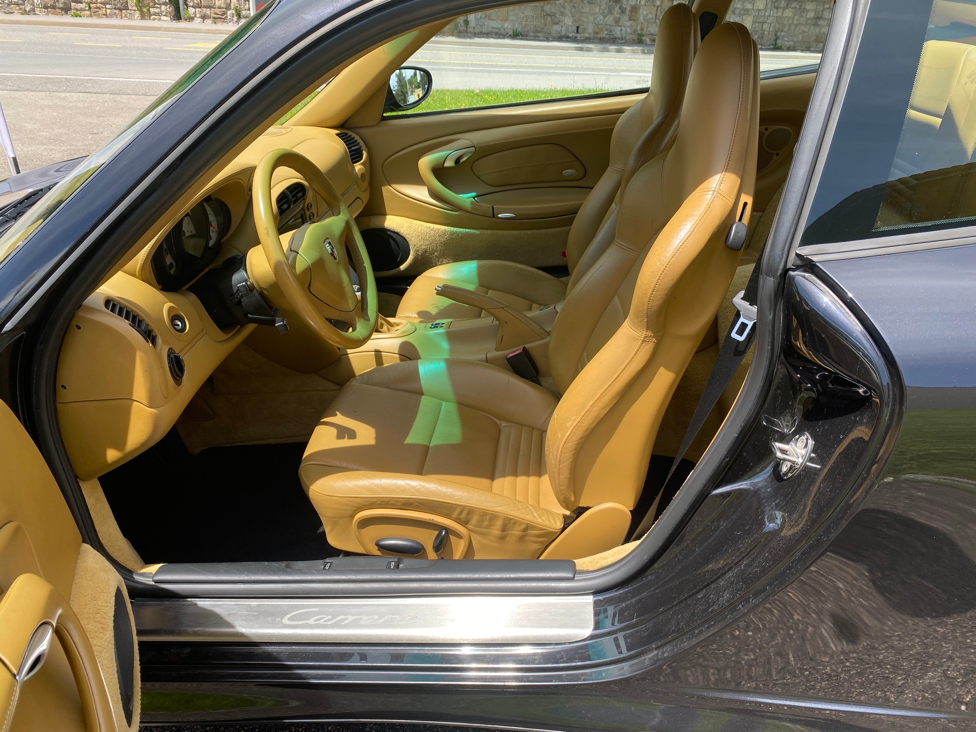 PORSCHE 911 Carrera 4 S-image-9