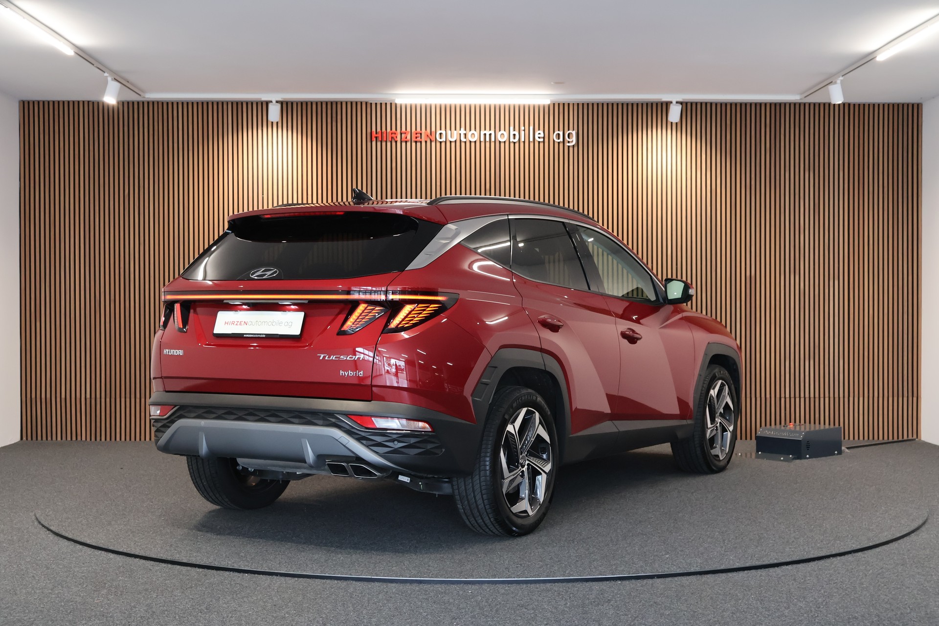 HYUNDAI Tucson 1.6 TGDI HEV Amplia 4WD-image-4