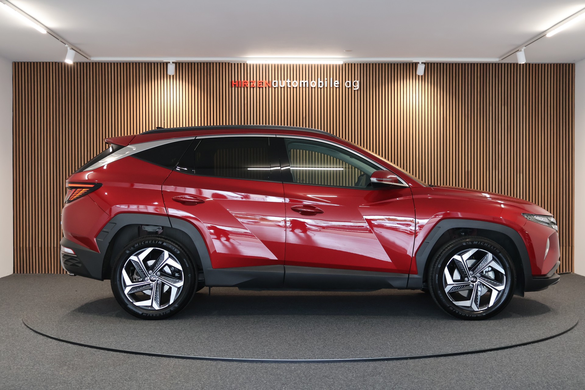 HYUNDAI Tucson 1.6 TGDI HEV Amplia 4WD-image-5