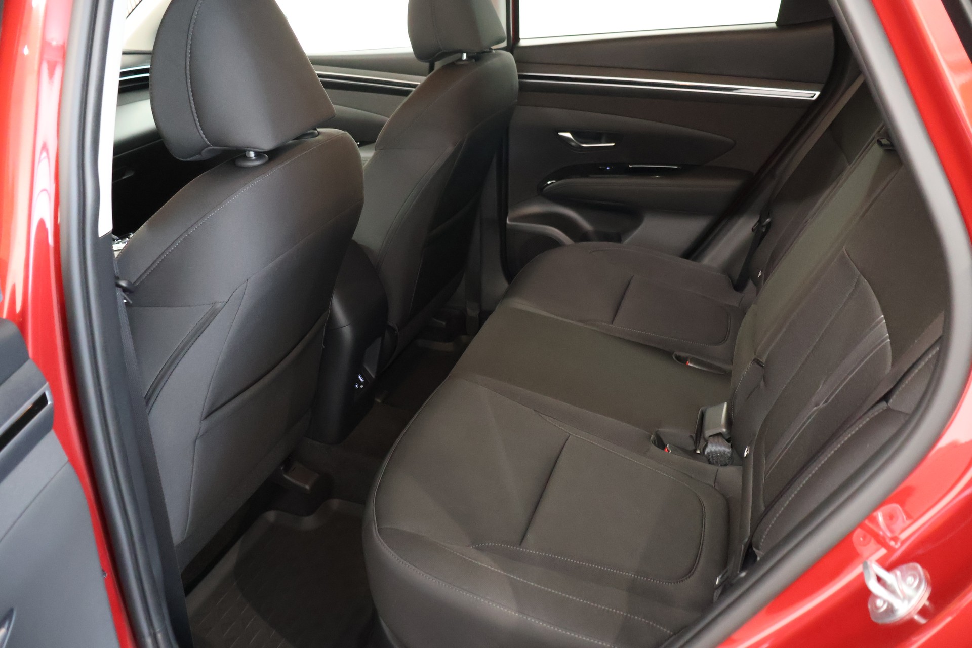HYUNDAI Tucson 1.6 TGDI HEV Amplia 4WD-image-10