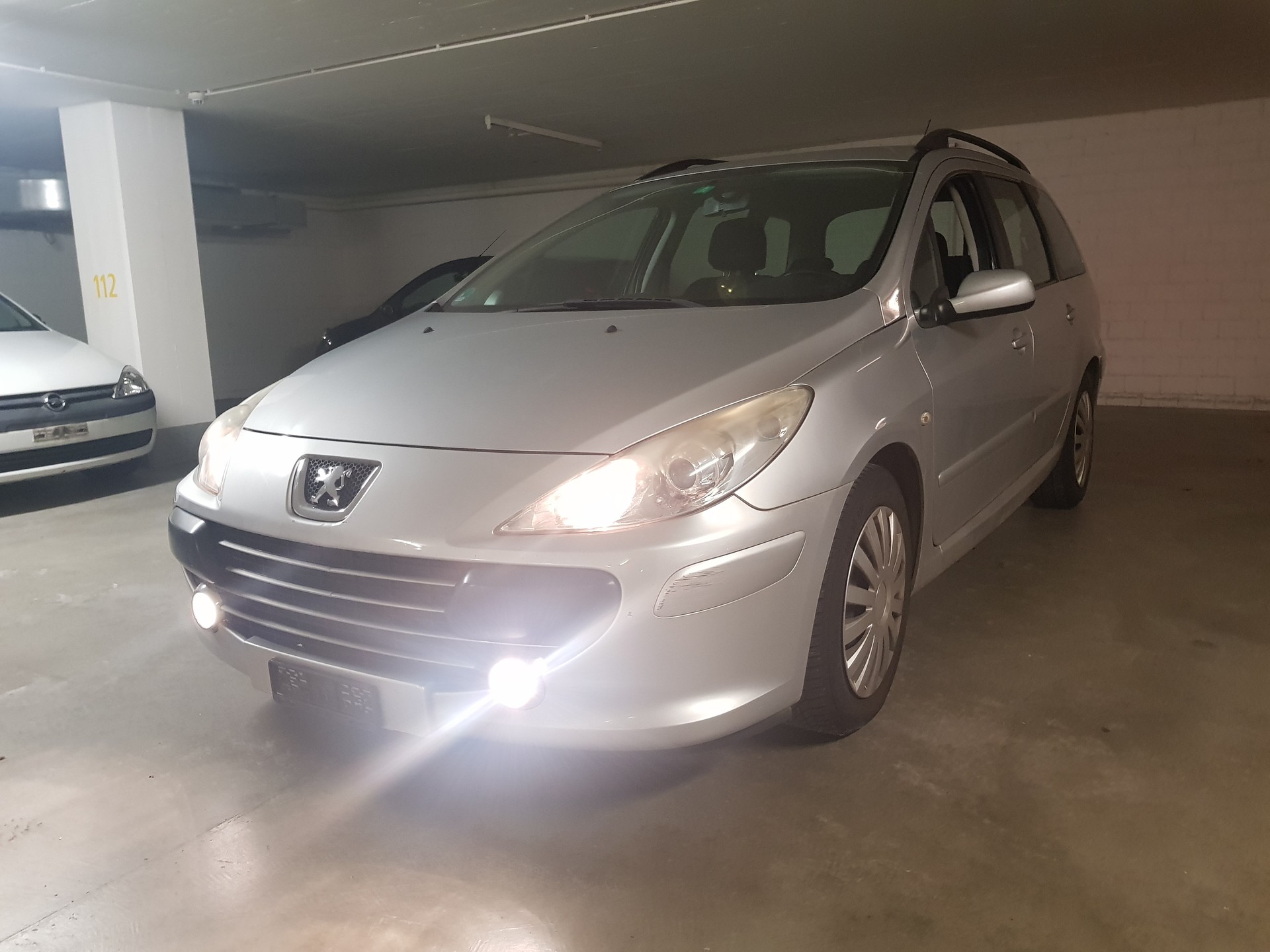 PEUGEOT Break-image-3