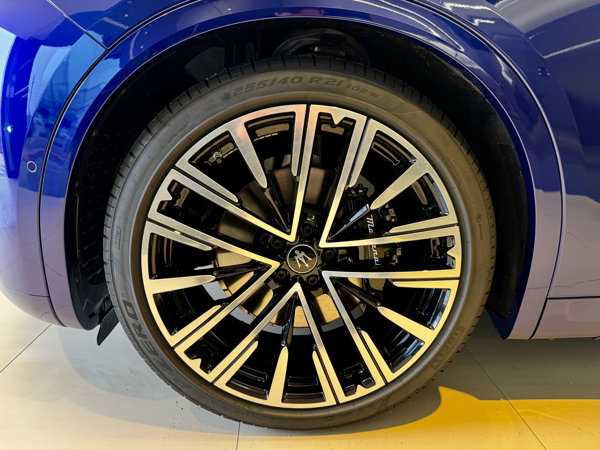 MASERATI Grecale 2.0 MHEV Modena Hybrid Automatica-image-4