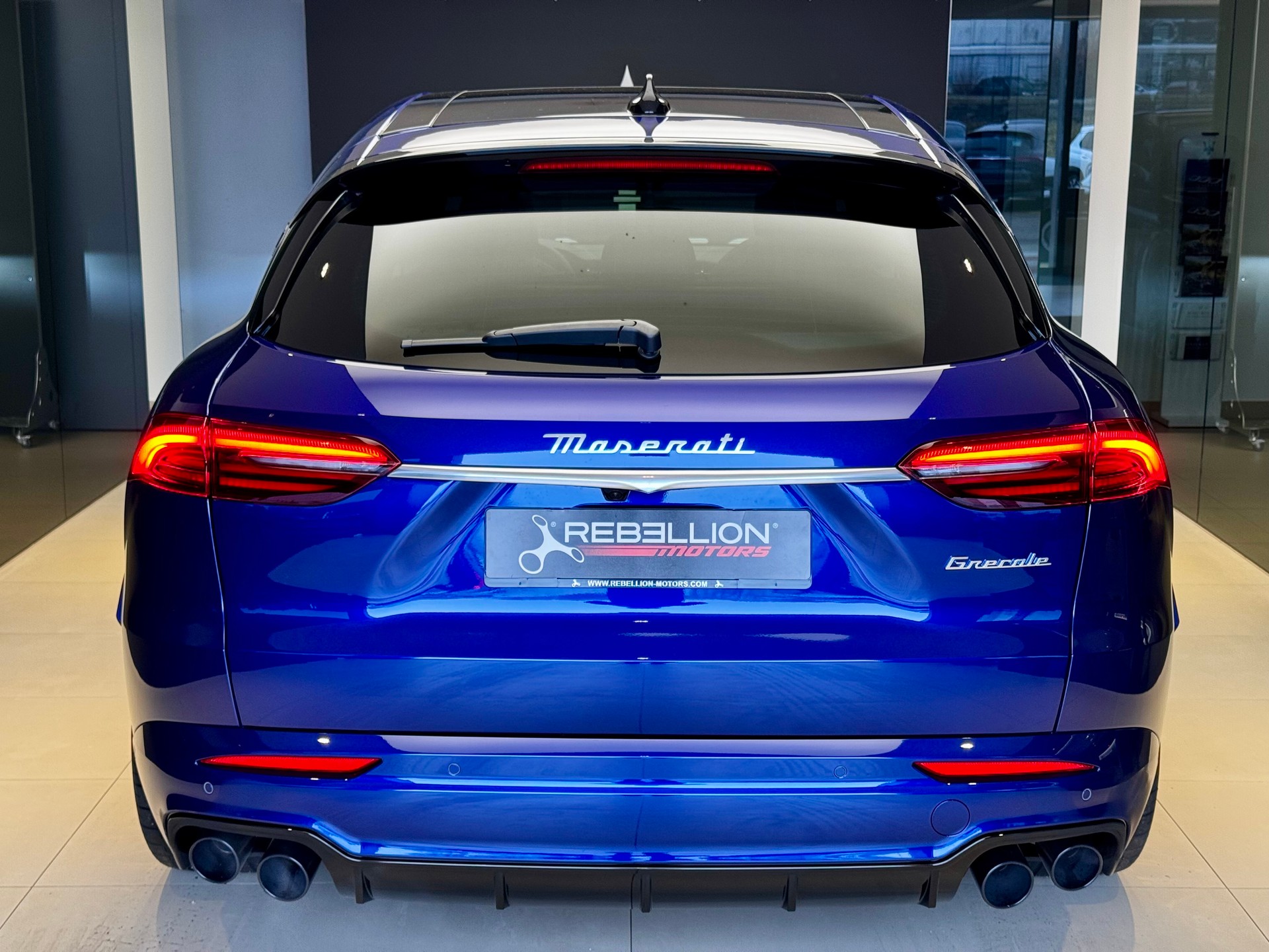 MASERATI Grecale 2.0 MHEV Modena Hybrid Automatica-image-6