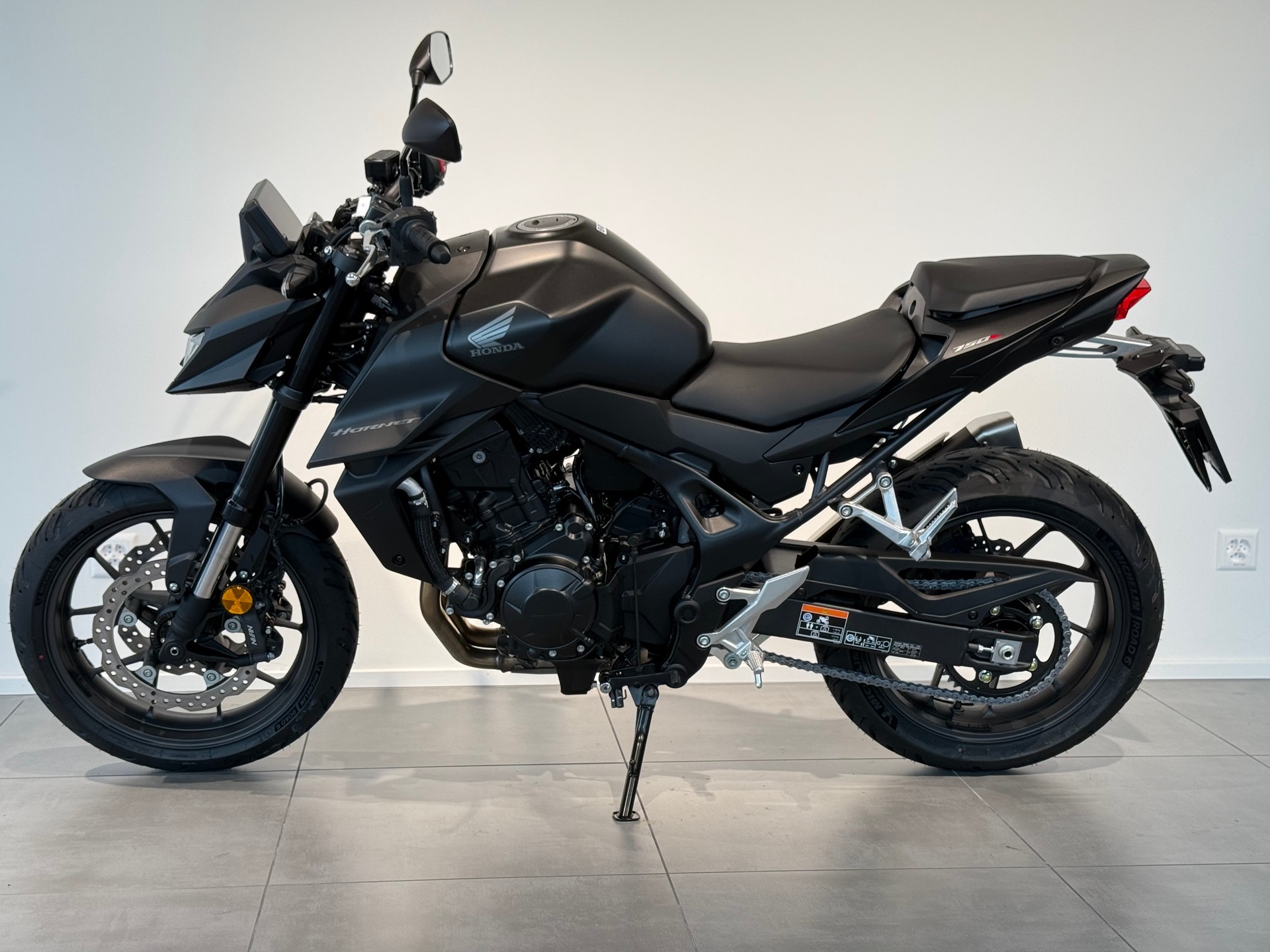 HONDA CB 750 Hornet-image-2