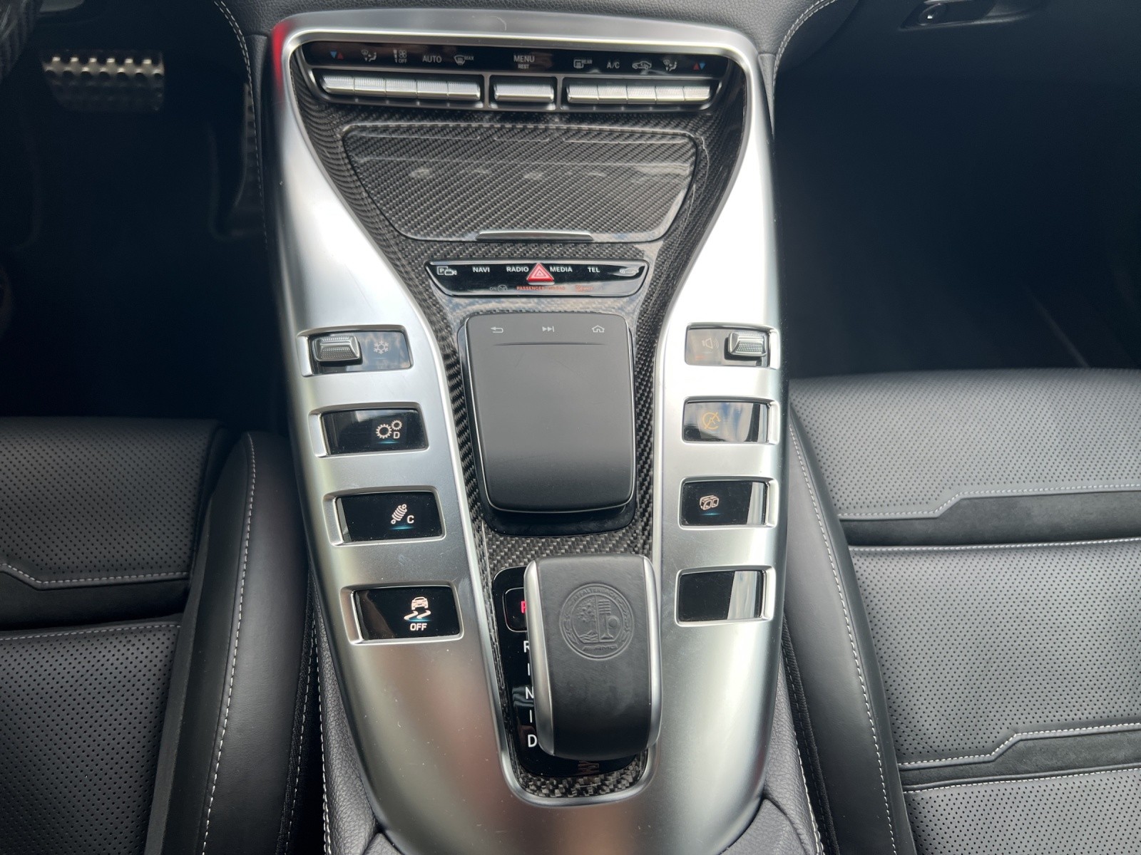 MERCEDES-BENZ AMG GT 4 63 S Edition 1 4Matic+ Speedshift MCT-image-19