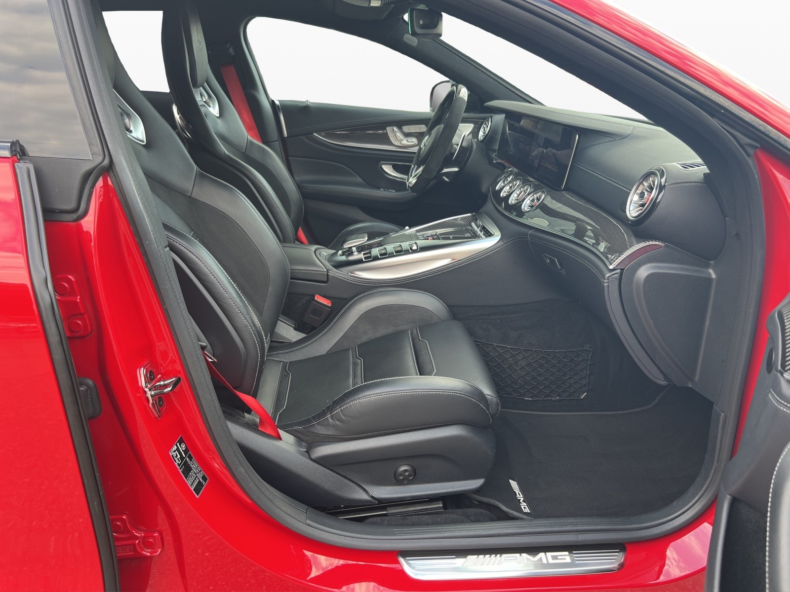 MERCEDES-BENZ AMG GT 4 63 S Edition 1 4Matic+ Speedshift MCT-image-13