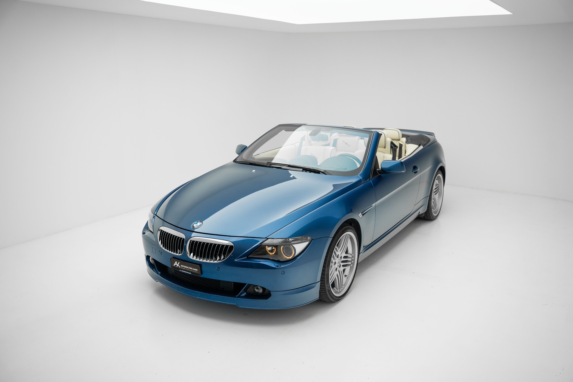 BMW-ALPINA B6 4.4 V8 Cabrio-showroom-element-2
