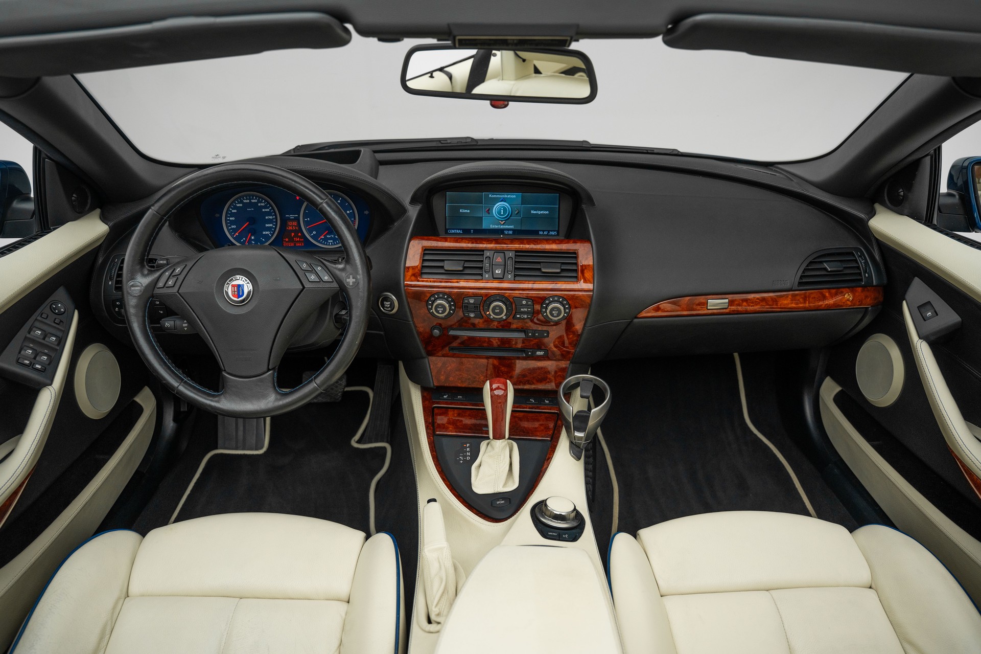 BMW-ALPINA B6 4.4 V8 Cabrio-image-27