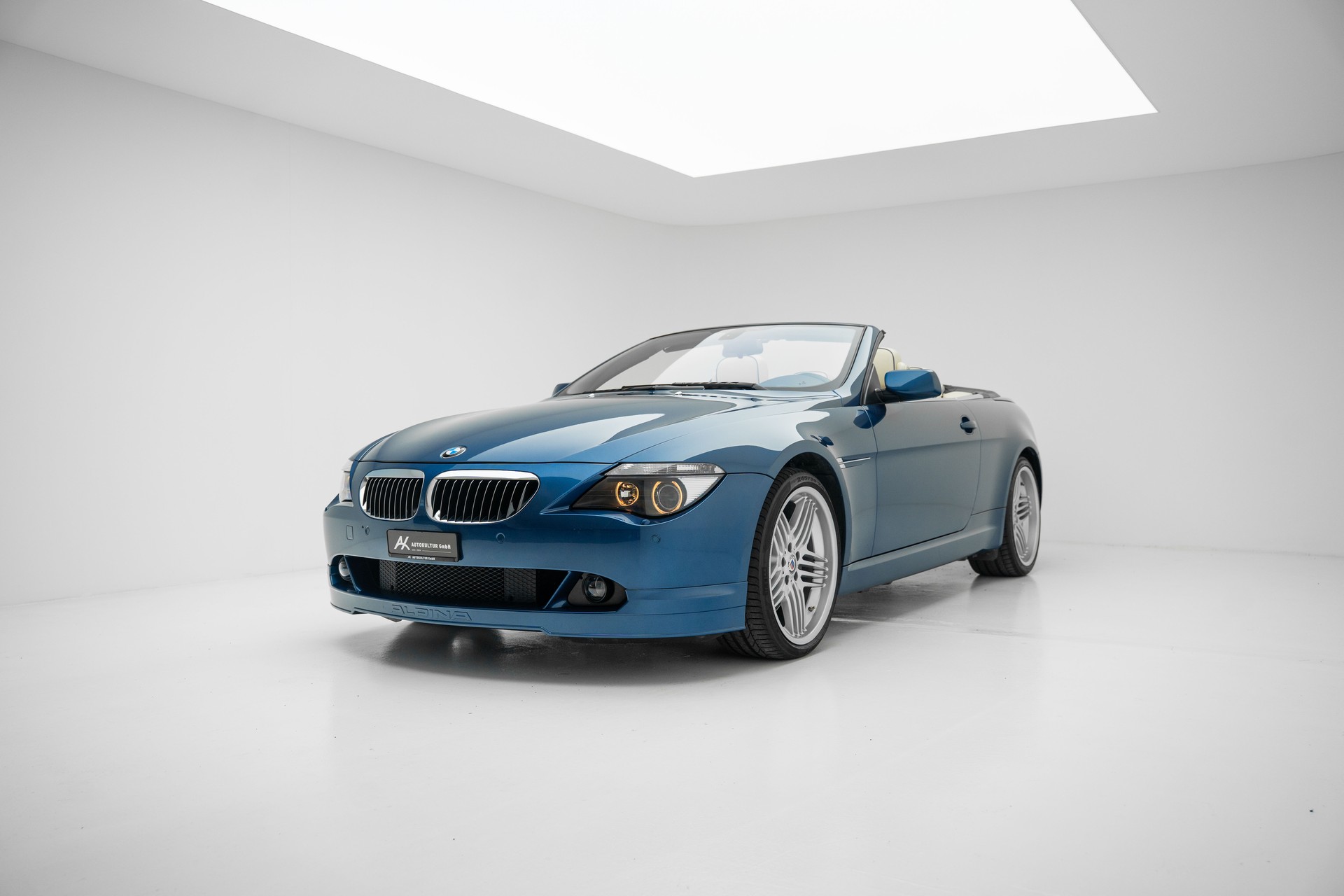 BMW-ALPINA B6 4.4 V8 Cabrio-showroom-element-1