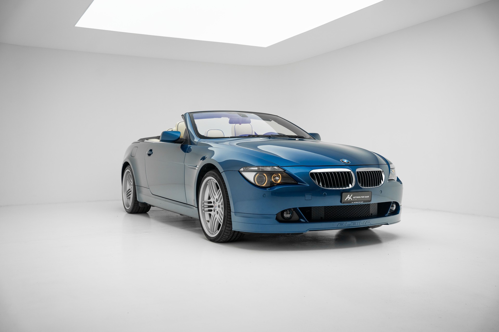 BMW-ALPINA B6 4.4 V8 Cabrio-image-6