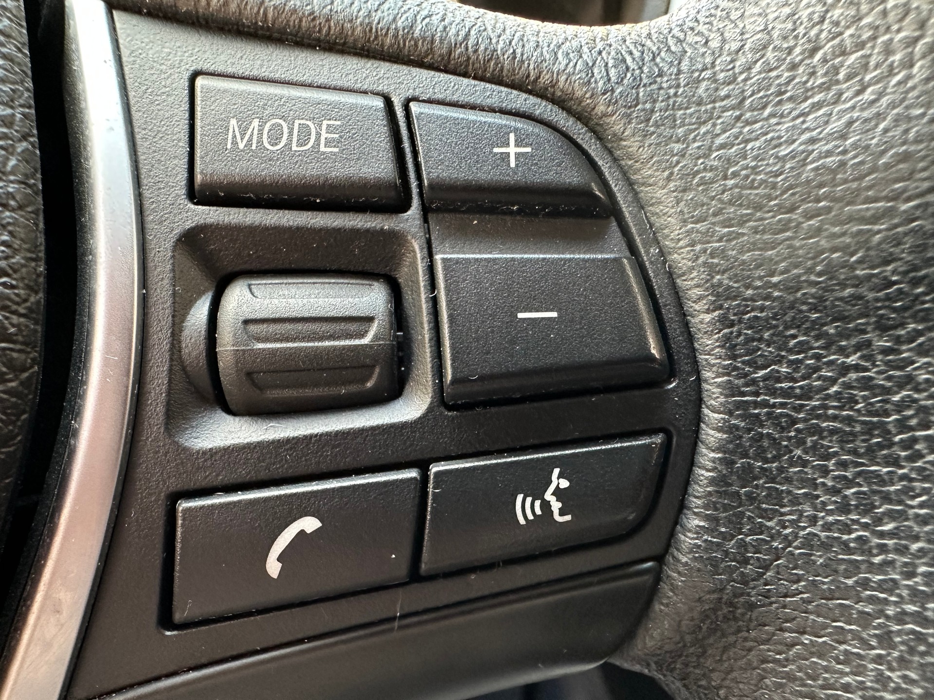 BMW 318d Touring Steptronic-image-27