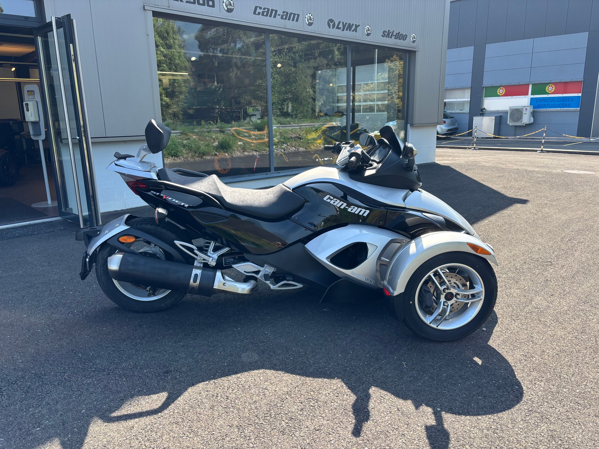 CAN-AM Spyder