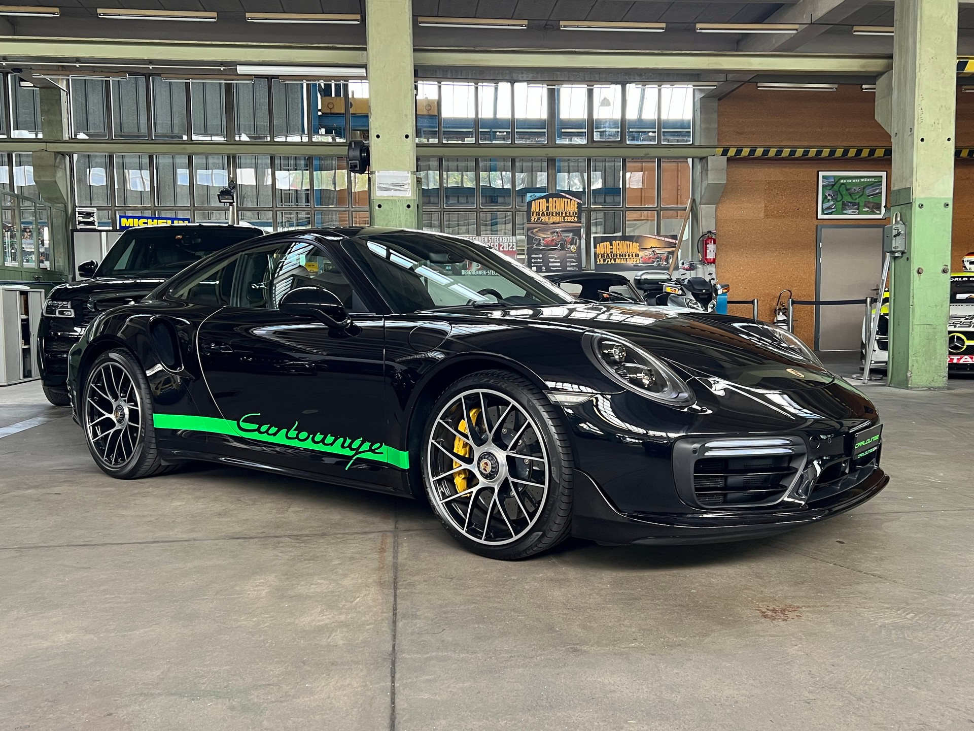 PORSCHE 911 Turbo S PDK / original Aerokit Turbo-image-17