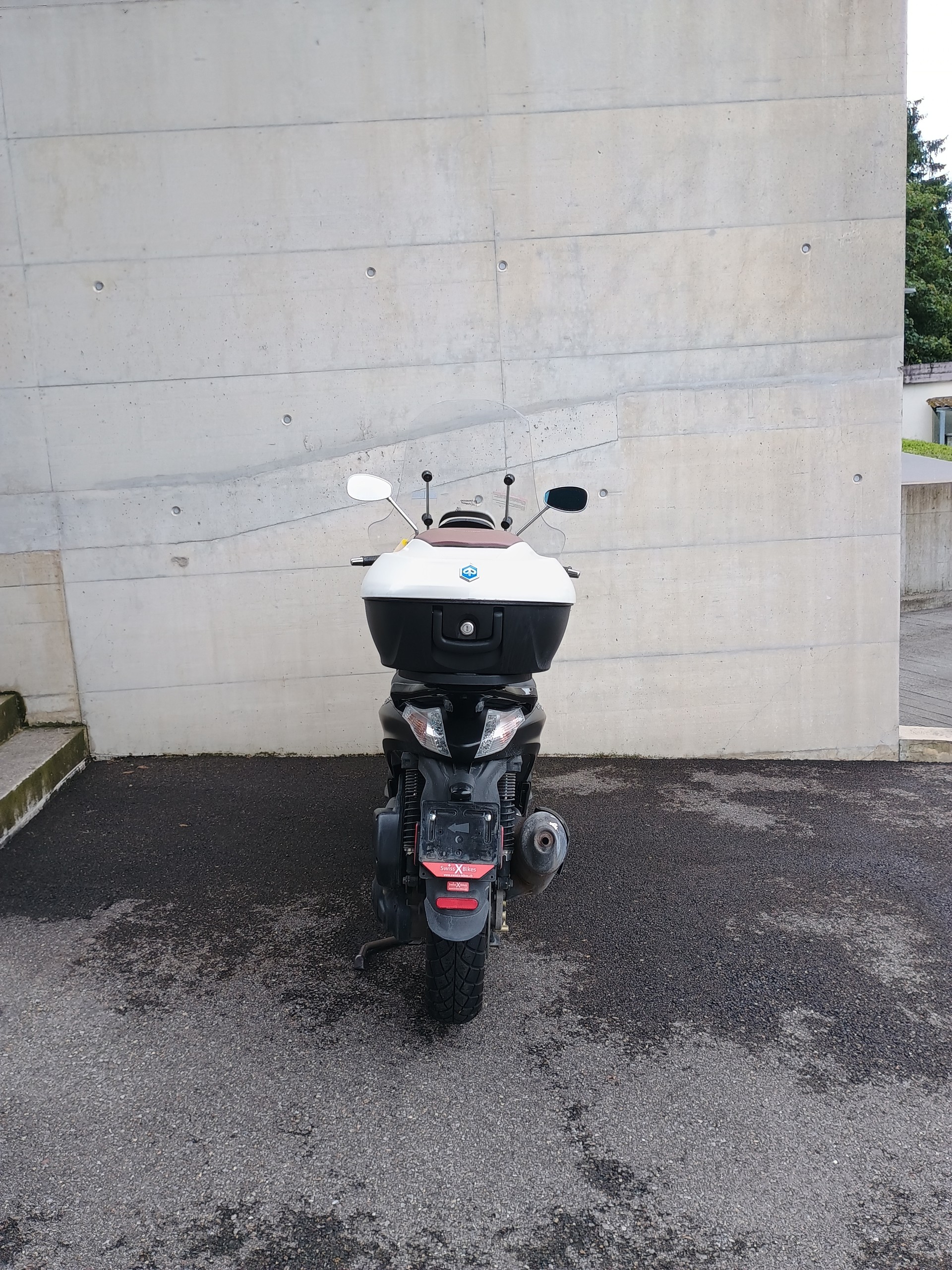 PIAGGIO Beverly 300 i.e. ABS Police-image-3