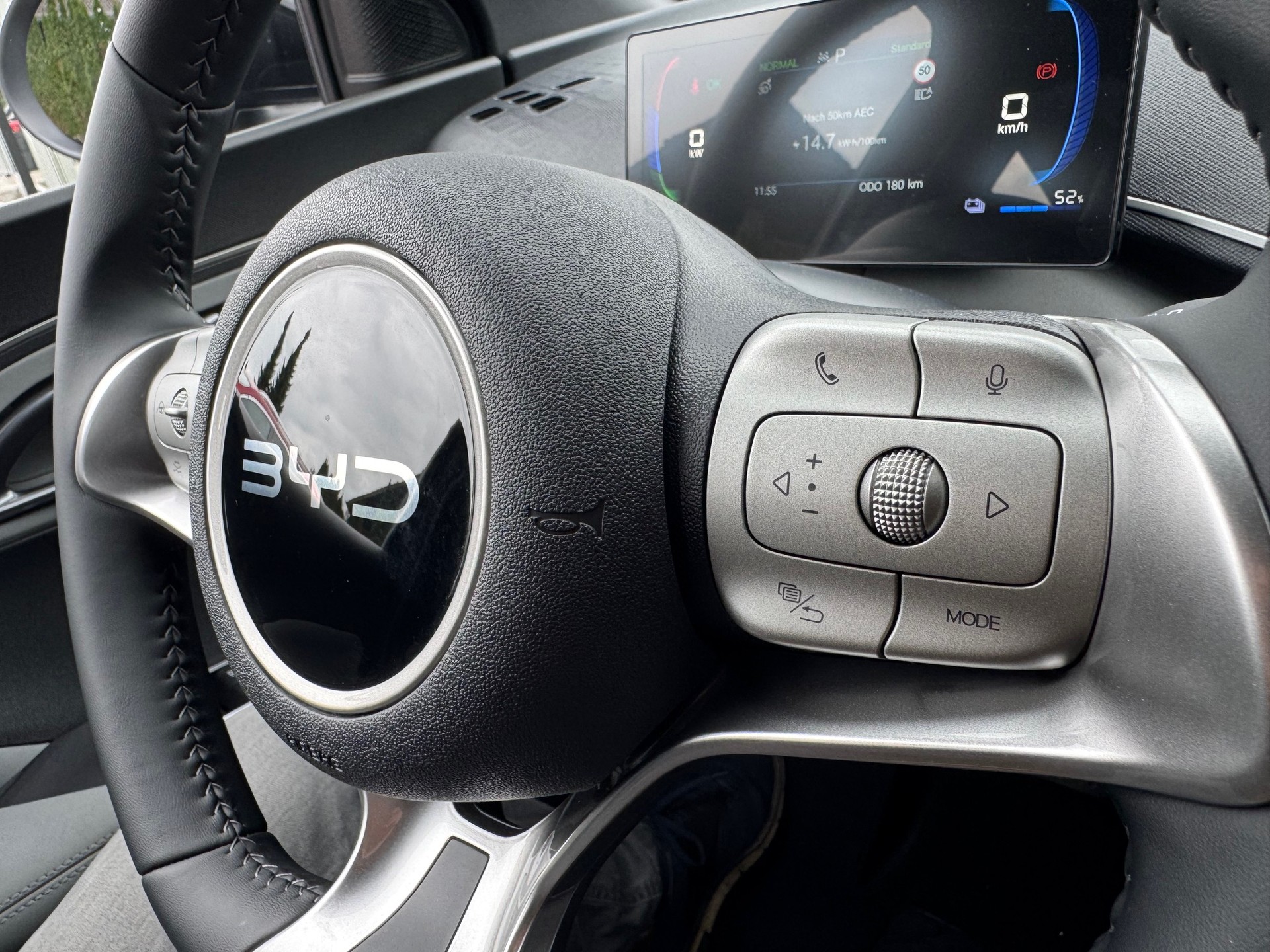 BYD Dolphin Surf 43 kWh Boost-image-25