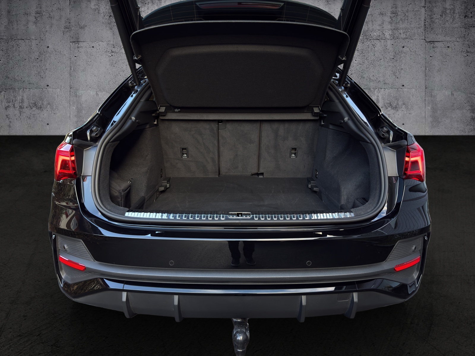 AUDI Q3 Sportback 40 TDI S line Quattro S-tronic *CH-Fahrzeug*-image-10