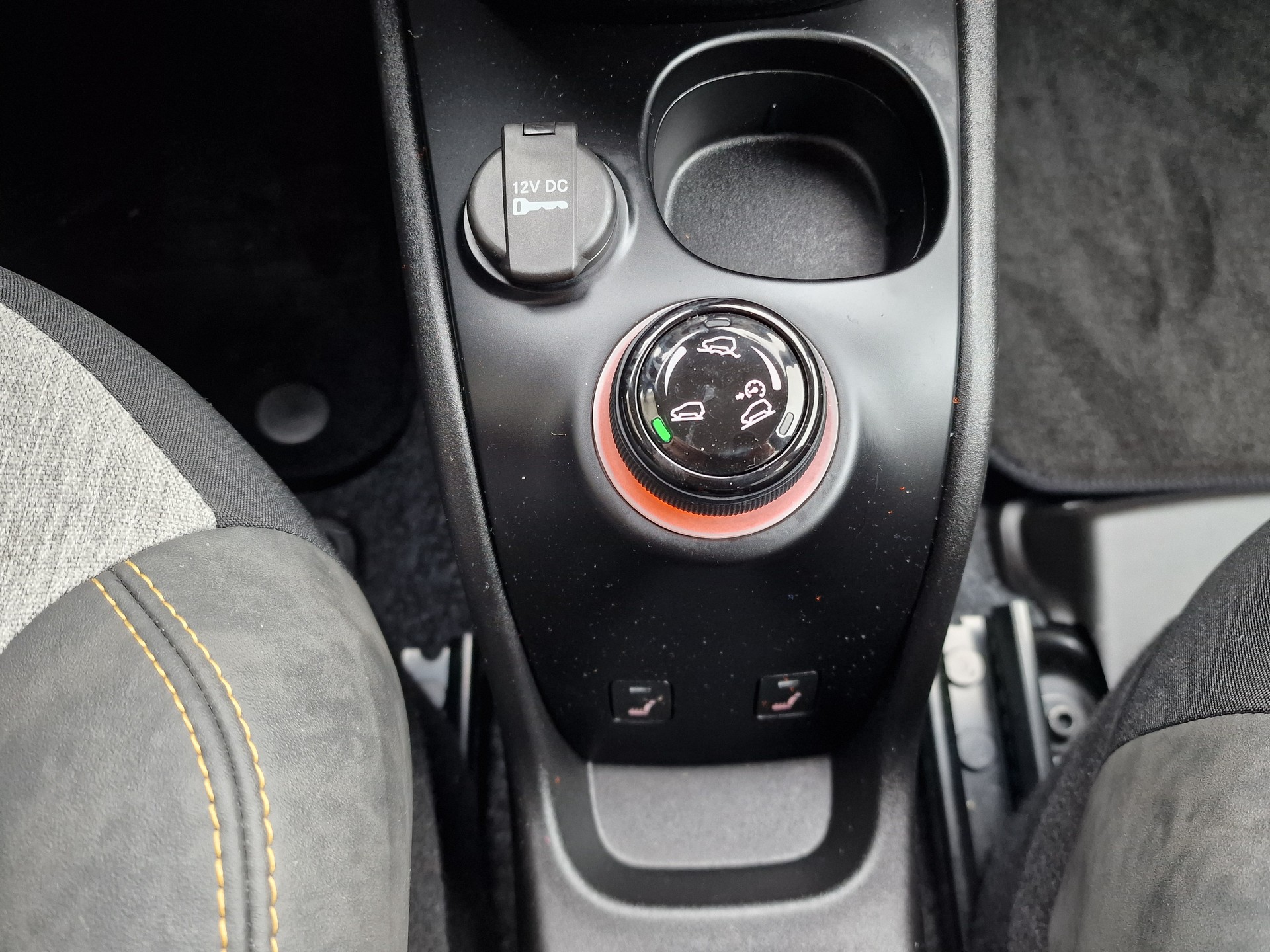 FIAT Panda 0.9 Twinair Turbo Cross 4x4-image-10