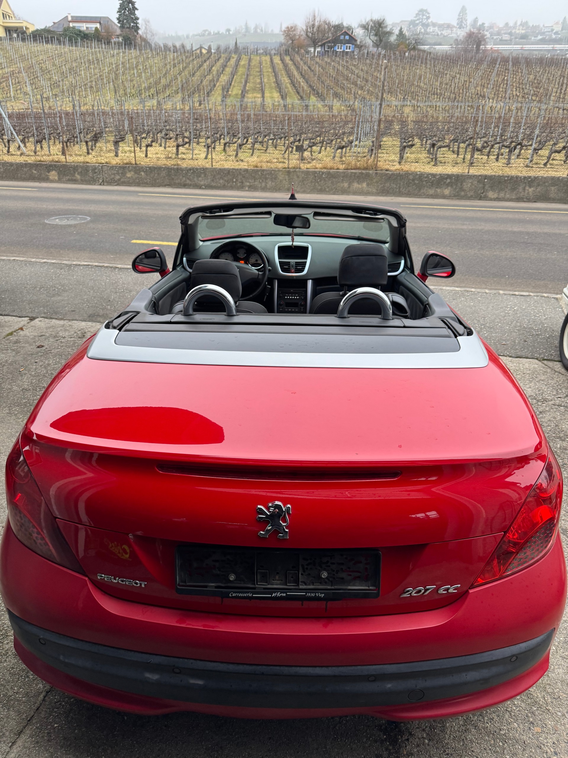 PEUGEOT 207 CC 1.6 16V Platinium Edition-image-12