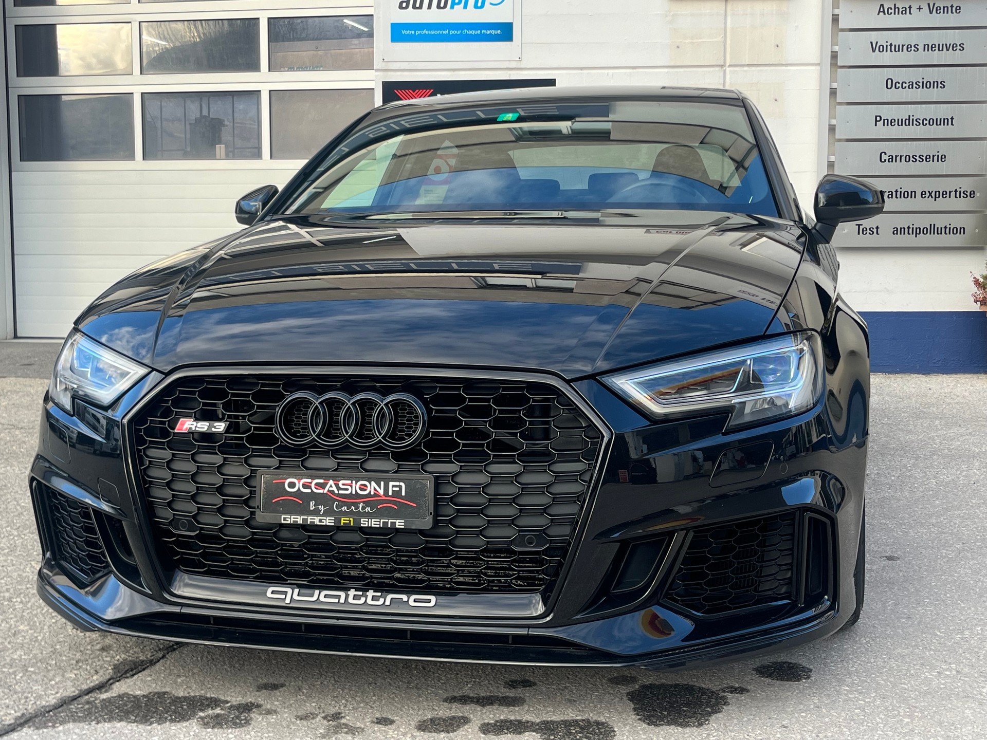 AUDI RS3 Limousine 2.5 TSI quattro S-tronic