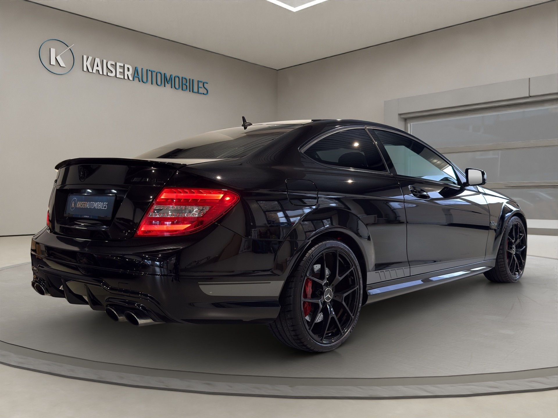 MERCEDES-BENZ C 63 Coupé AMG Edition 507 Speedshift MCT-showroom-element-3