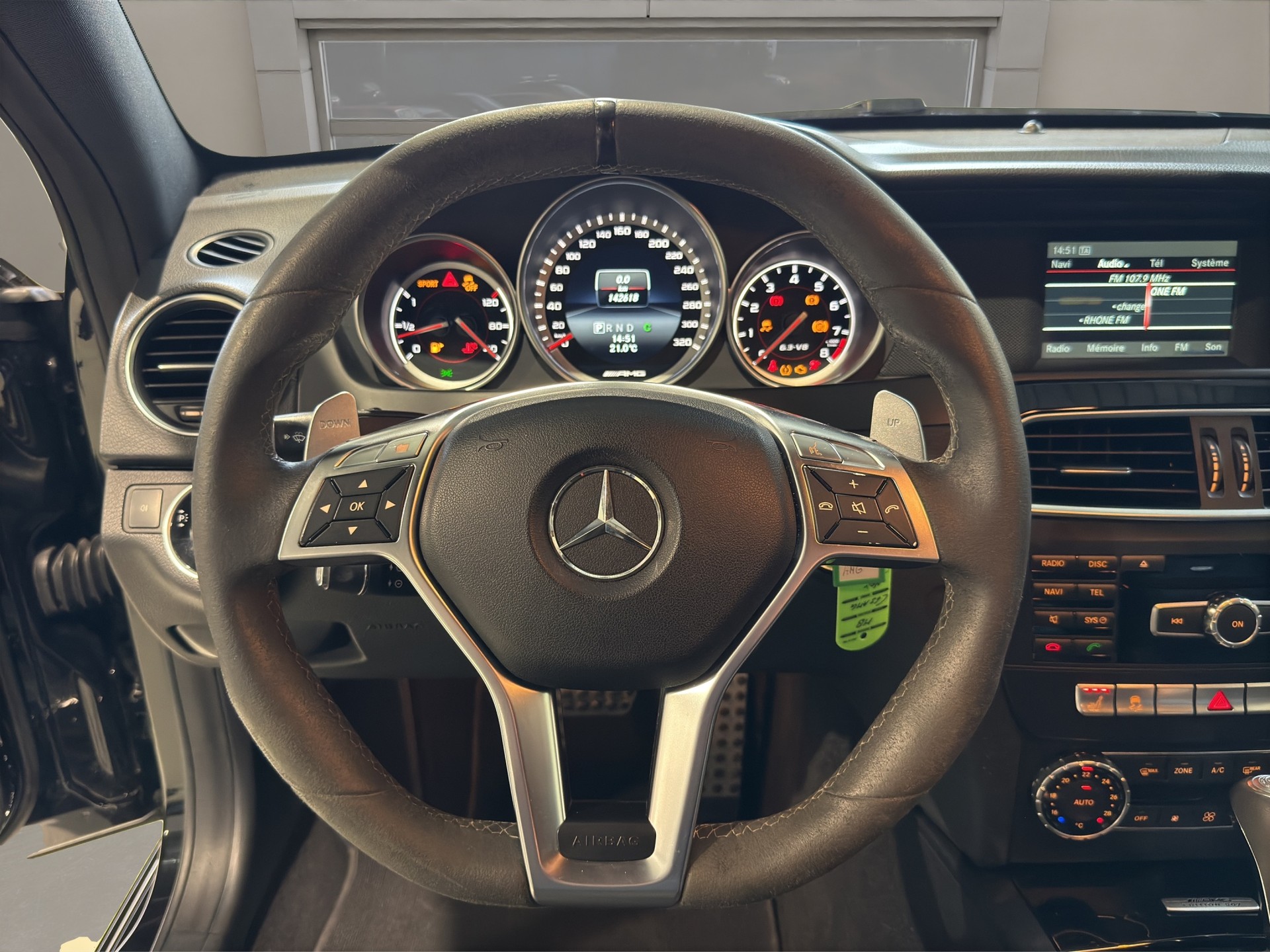 MERCEDES-BENZ C 63 Coupé AMG Edition 507 Speedshift MCT-image-10
