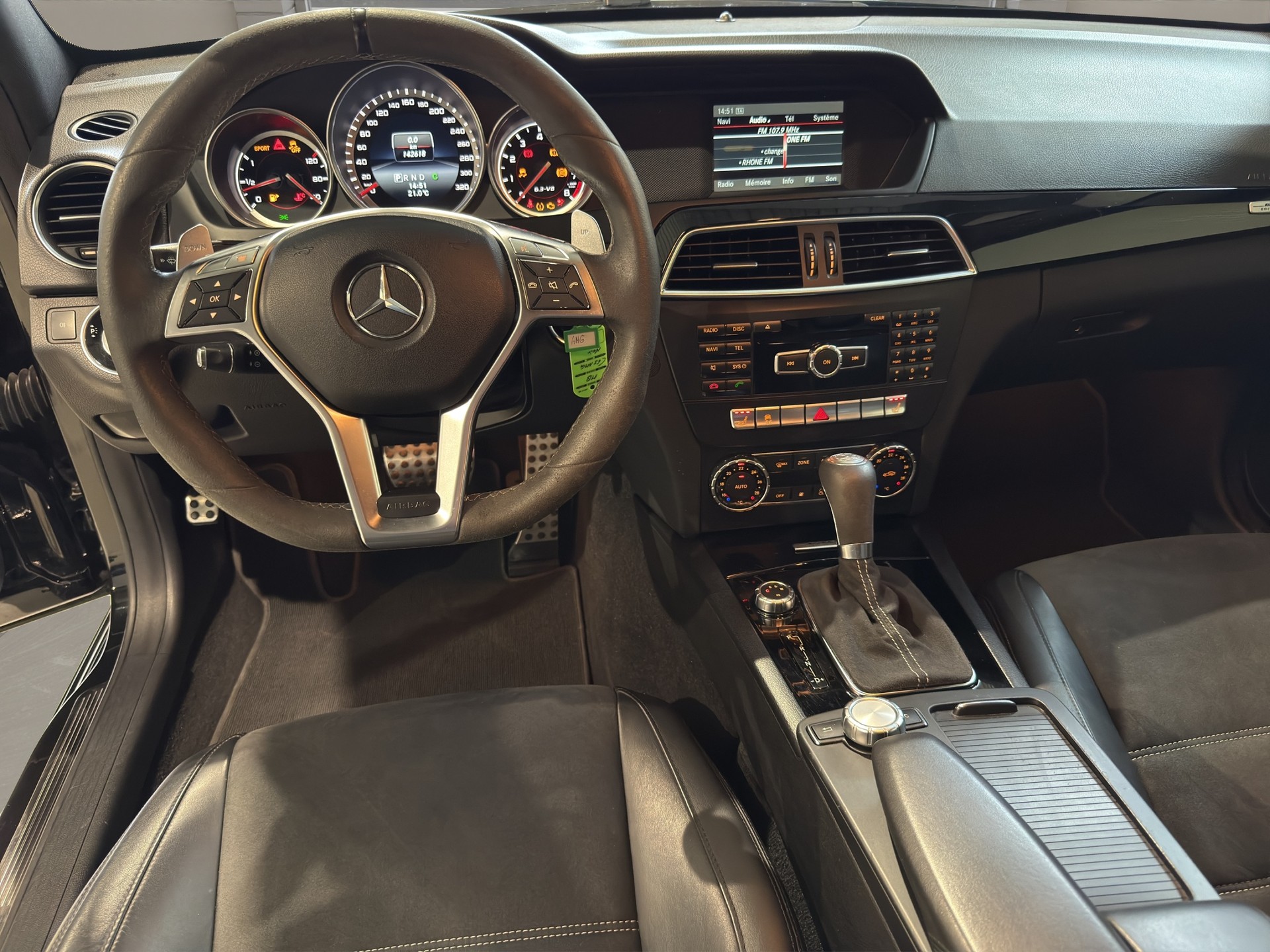 MERCEDES-BENZ C 63 Coupé AMG Edition 507 Speedshift MCT-image-12