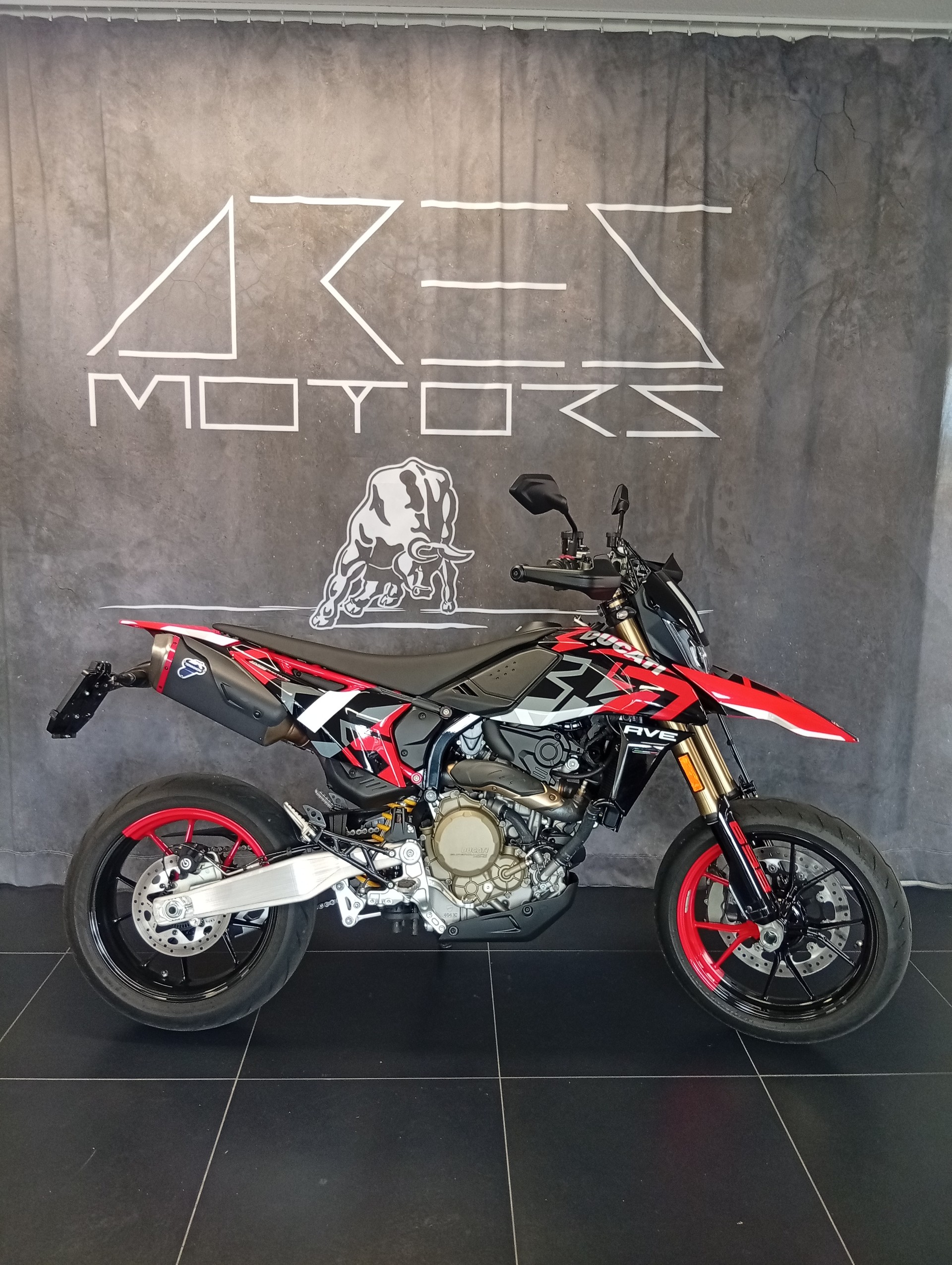 DUCATI Hypermotard 698 Mono RVE (35kW)-image-0